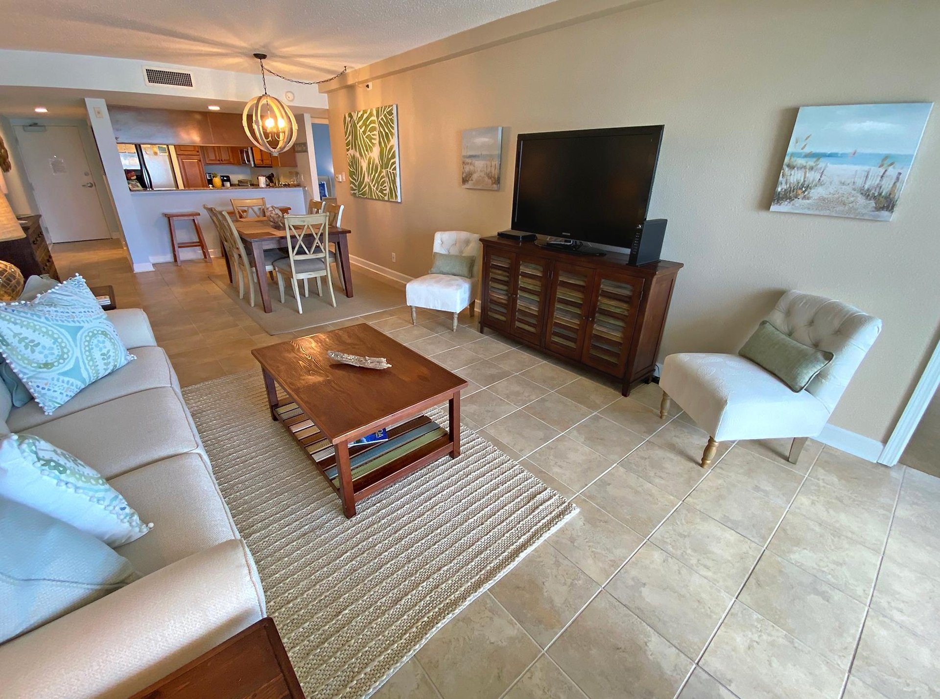 Regency Towers 404E 6