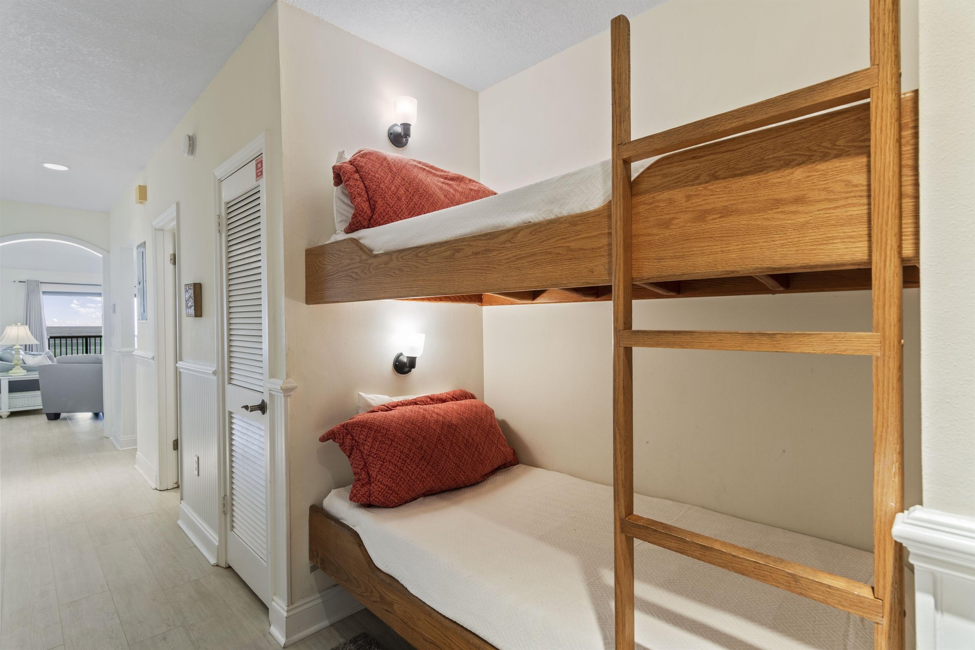 Destin Beach Club 316 11