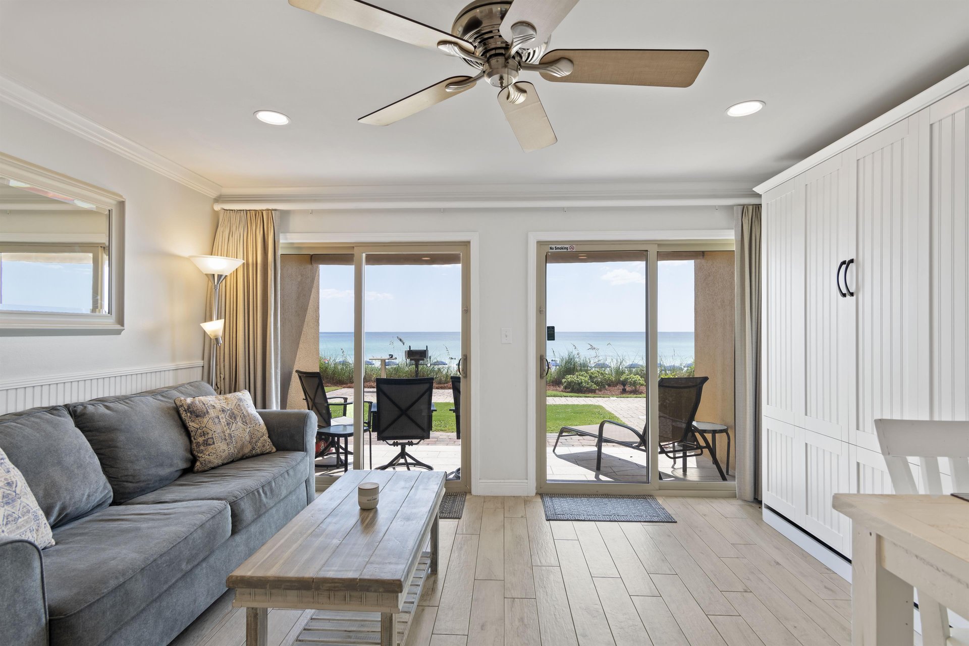 Coral Reef Club 03 1