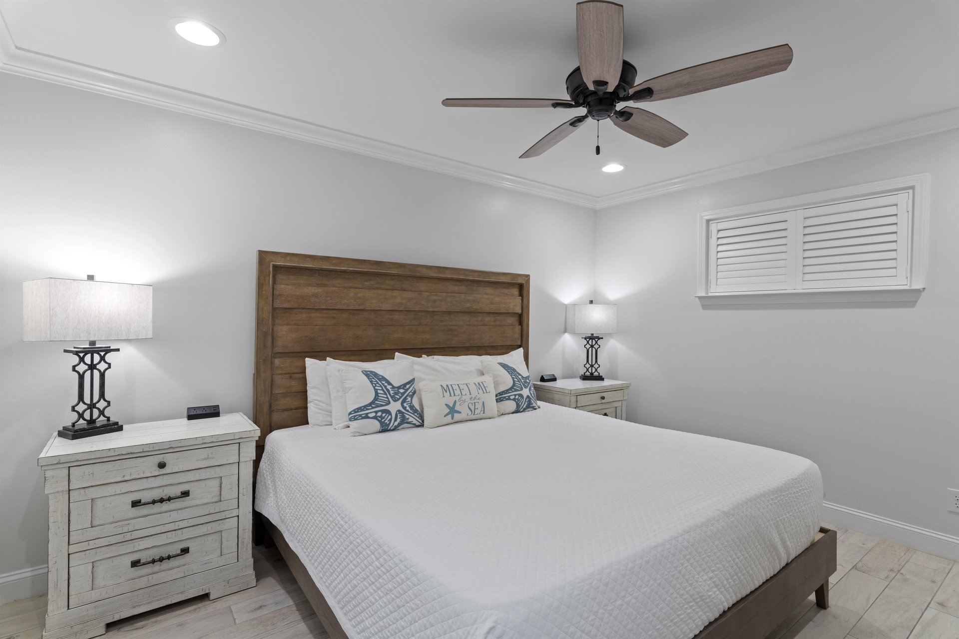 Coral Reef Club 03 16