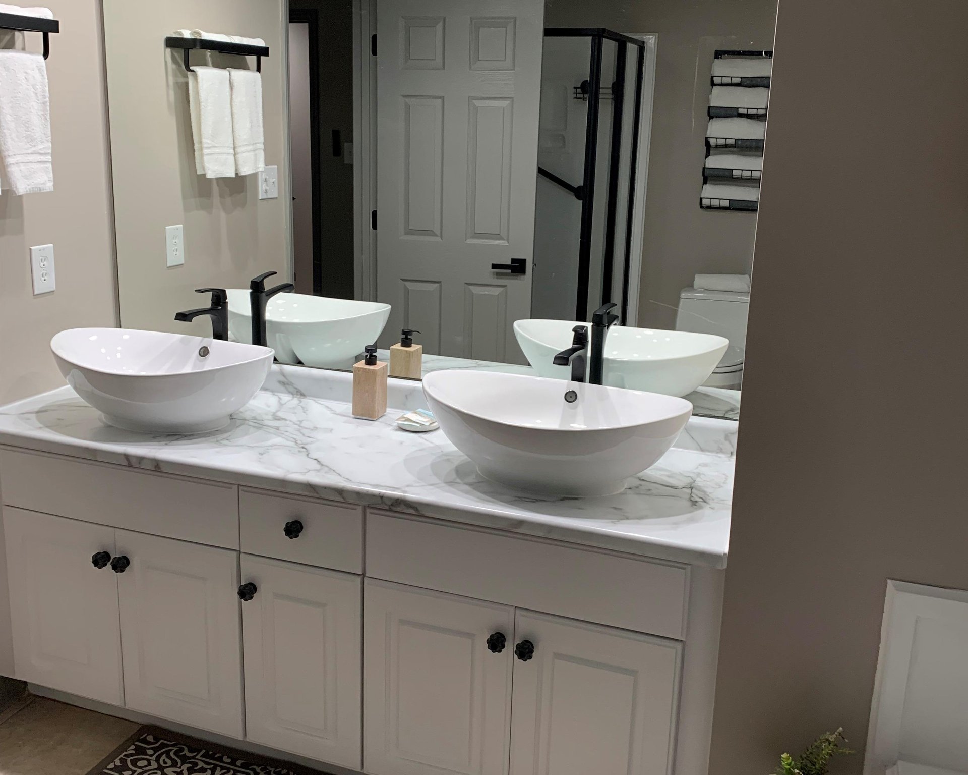 Four Seasons 804W 19