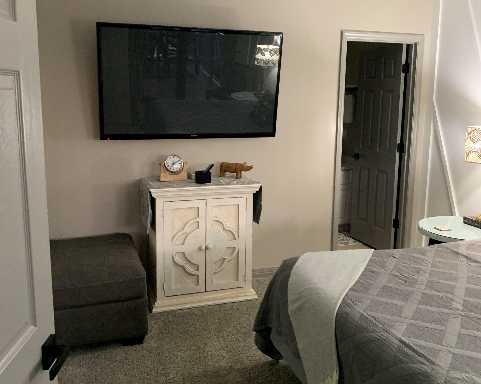 Four Seasons 804W 25