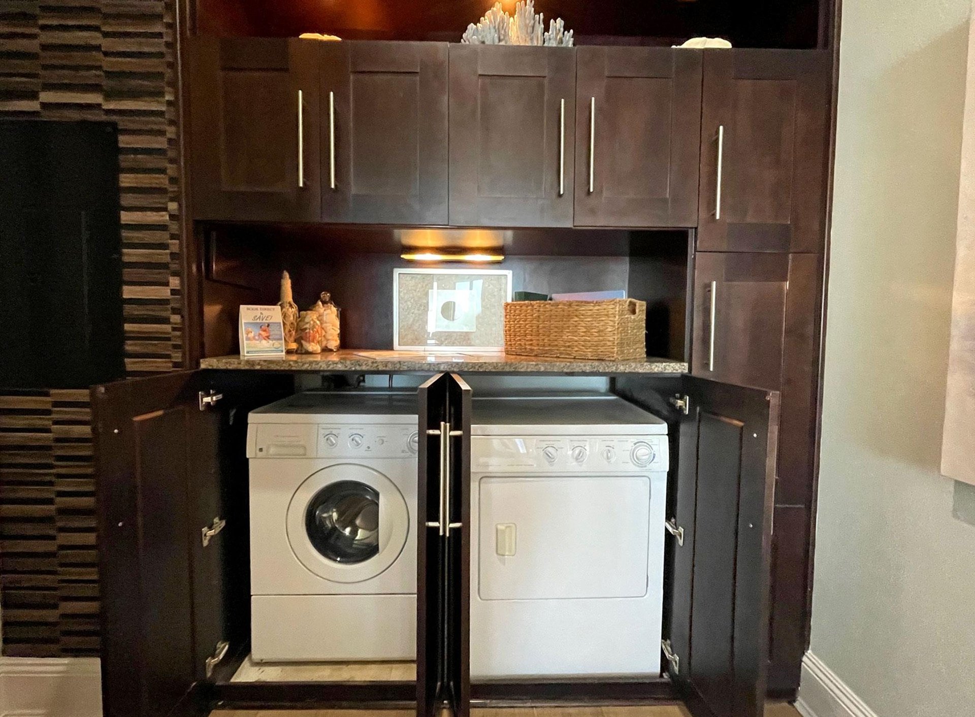 Emerald Isle 1704 10