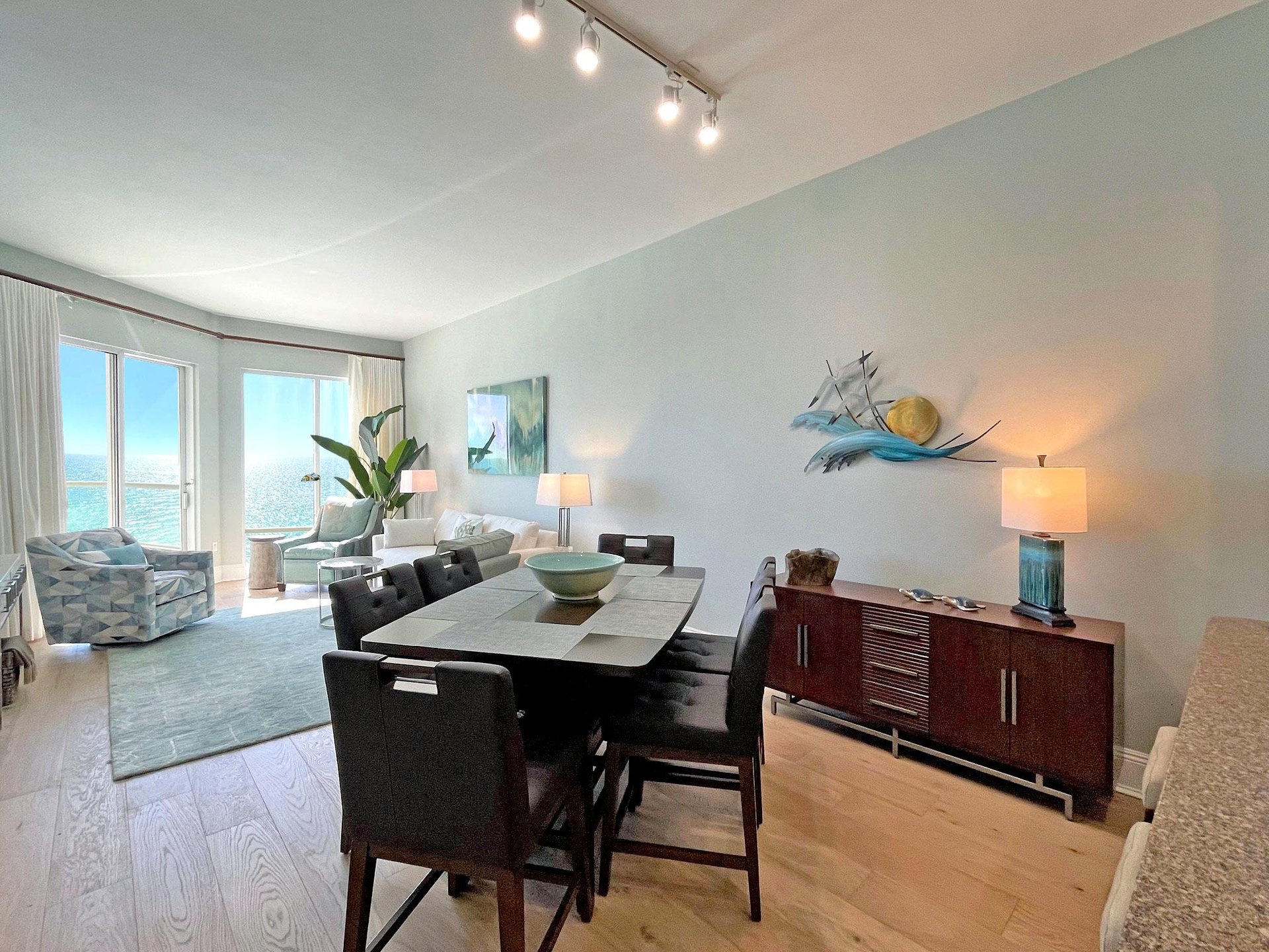 Emerald Isle 1704 13