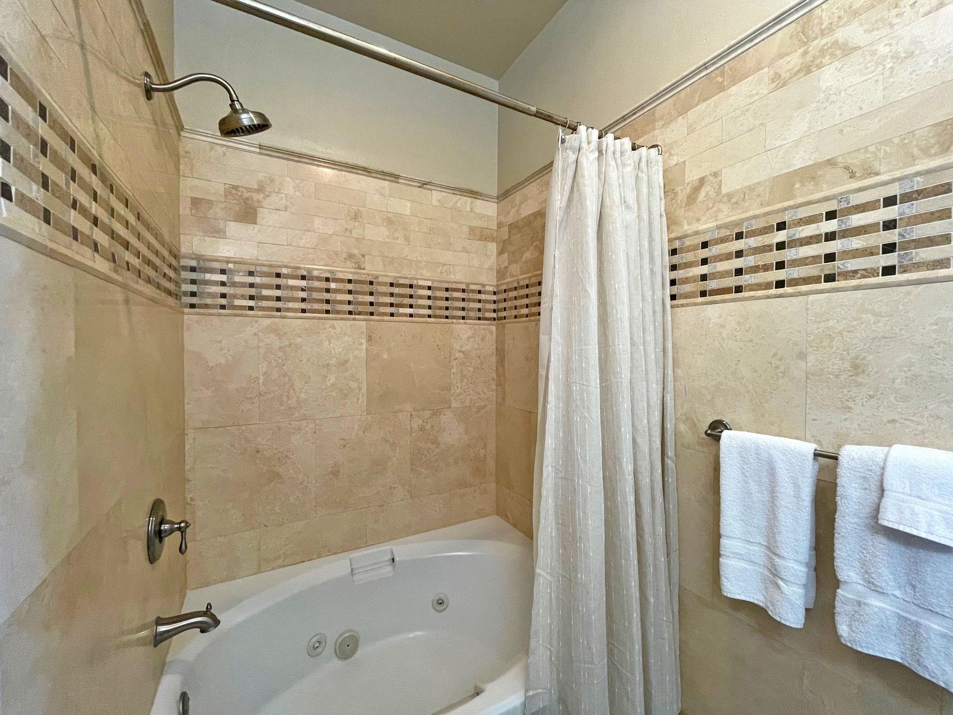 Emerald Isle 1704 28