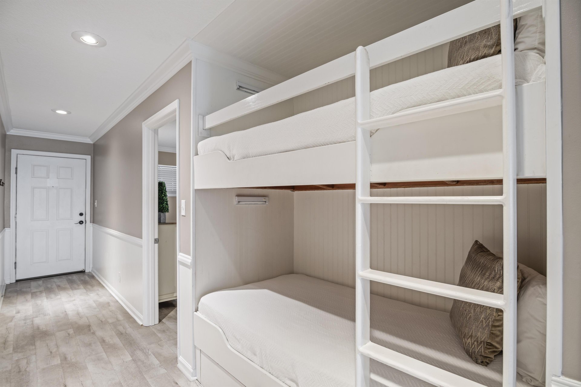 Coral Reef Club 39 9