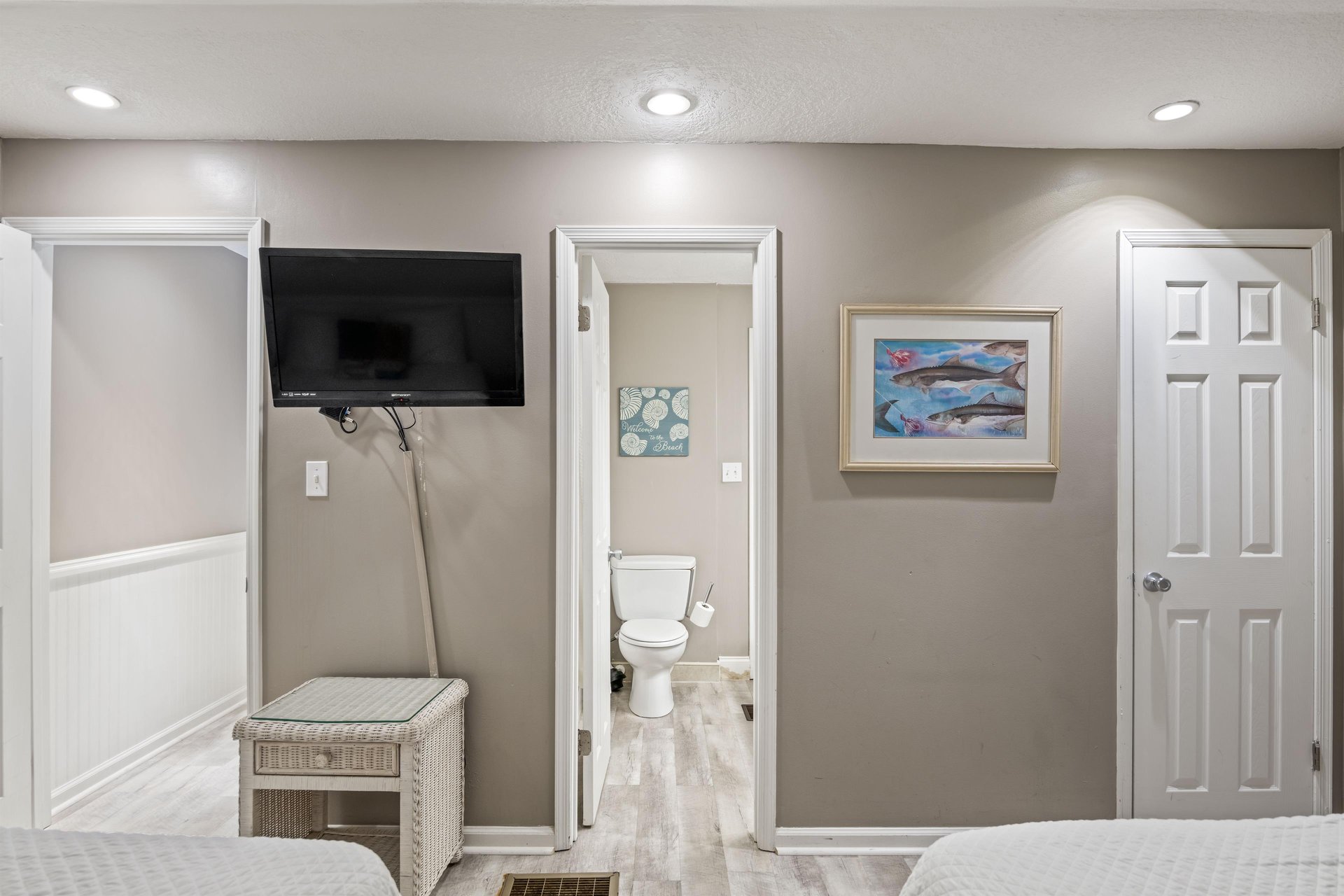 Coral Reef Club 39 18