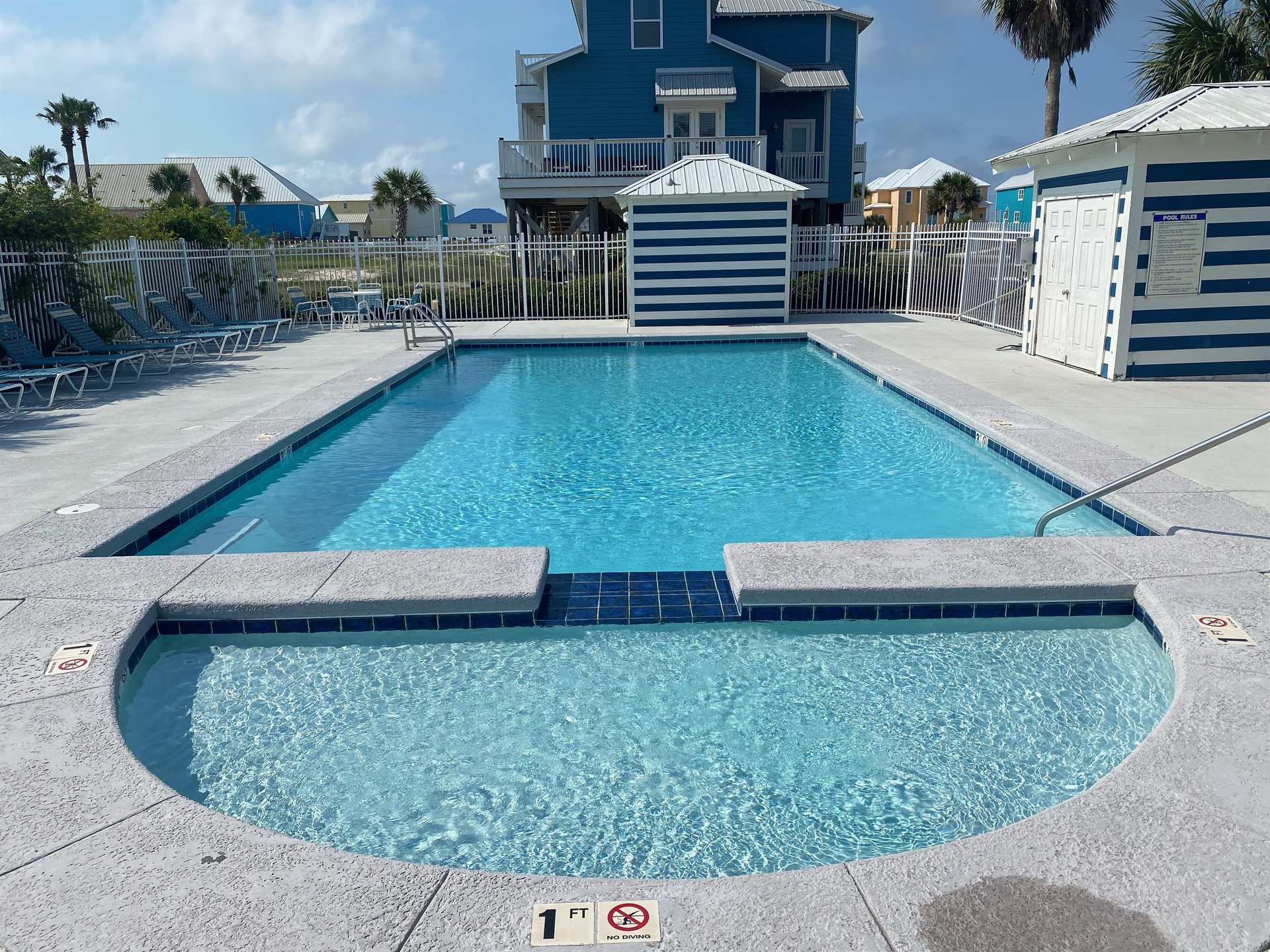 Family Waves340 S Breakers 38