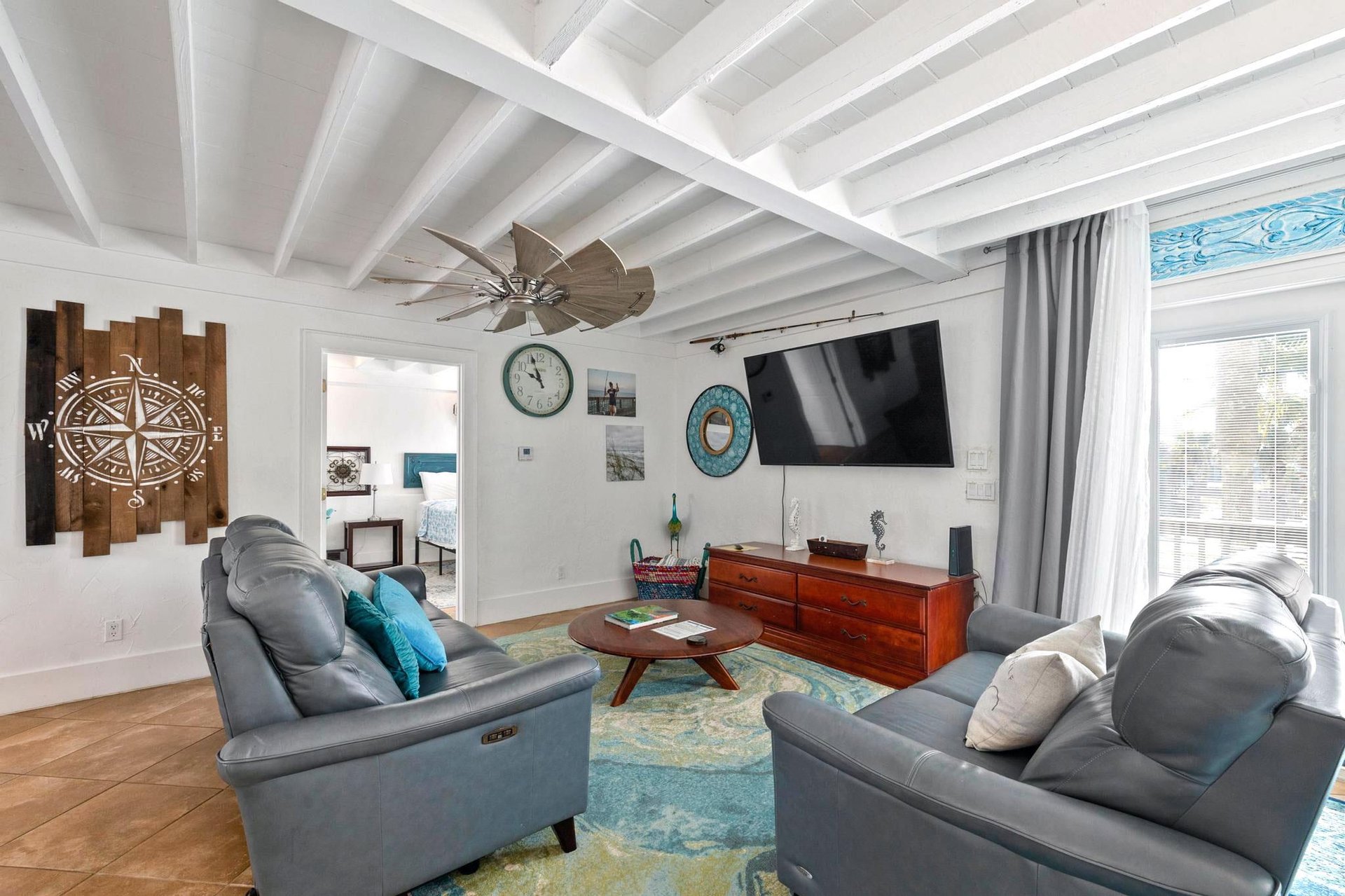 Via De Luna 209  Tuscan Bungalow 8