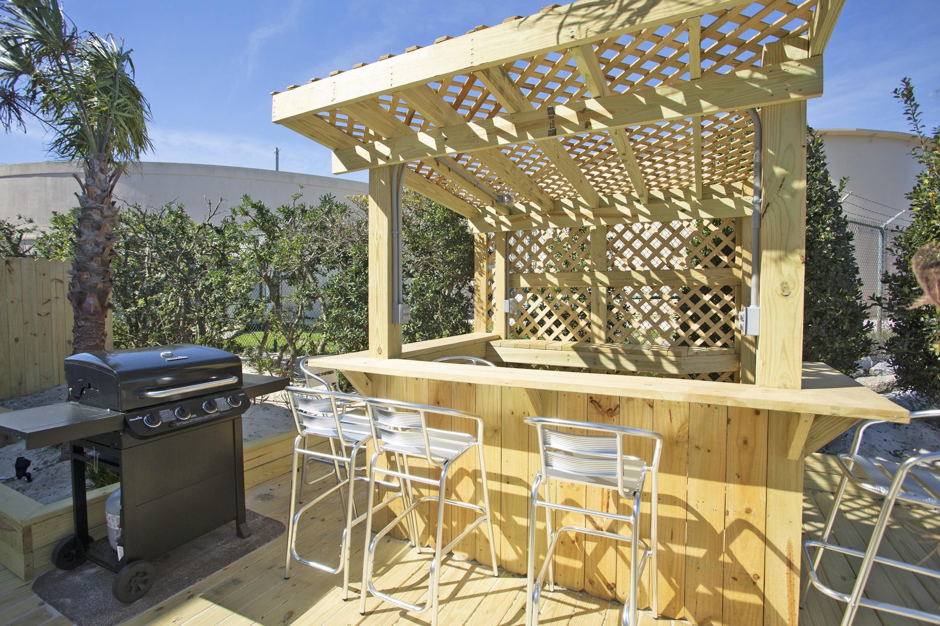 Via De Luna 109  Soundz Amazing 3