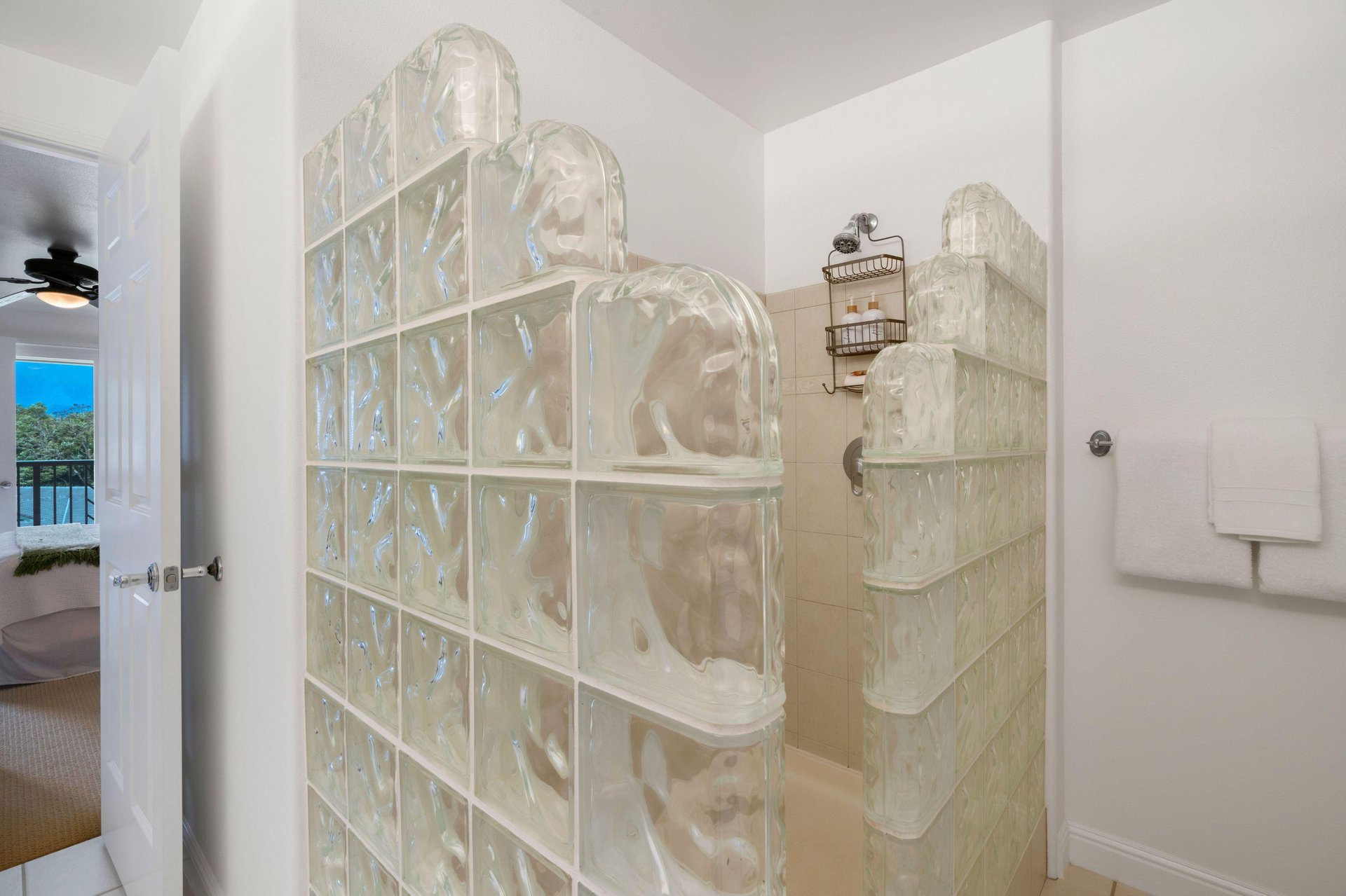 Villas of Kamalii 27 38