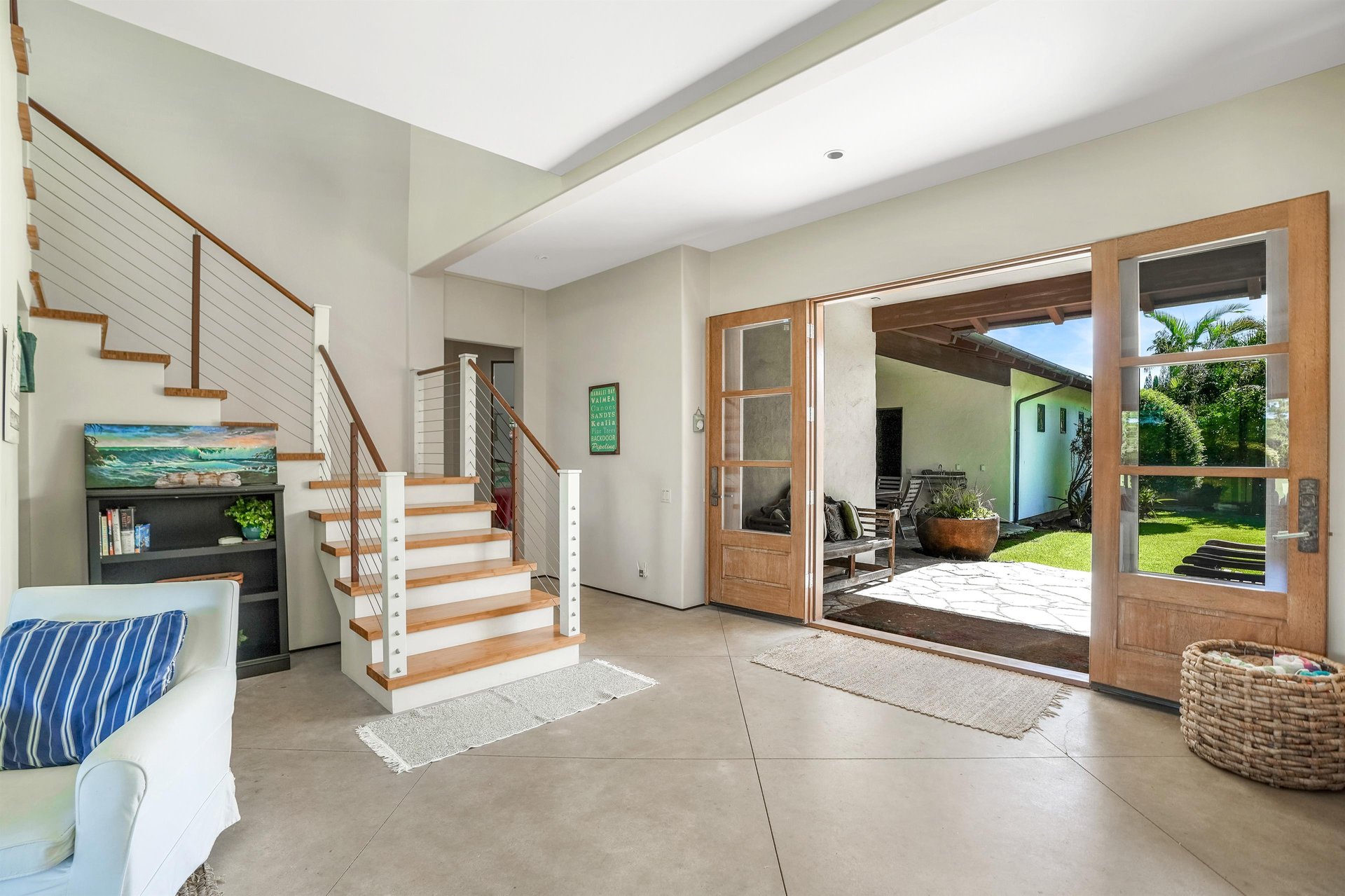 Honoiki Lane Hale 23