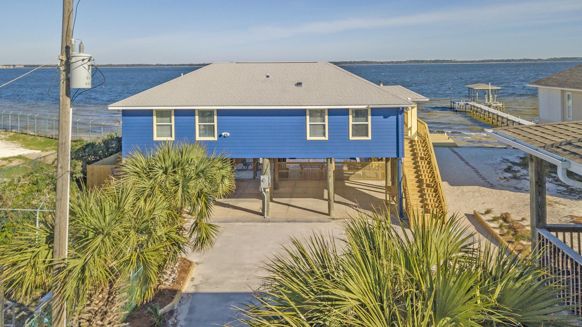 Via De Luna 109  Soundz Amazing 33