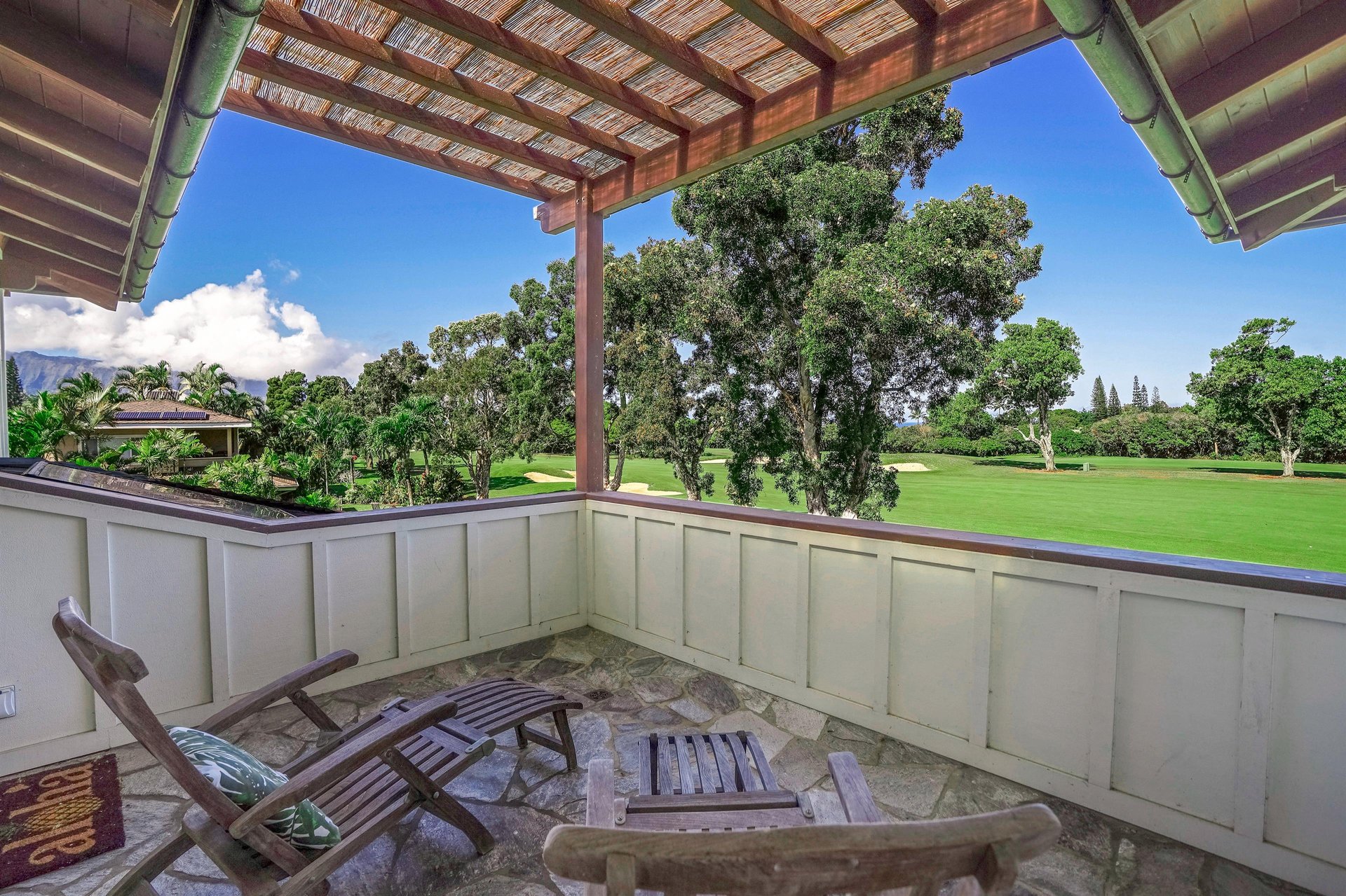 Honoiki Lane Hale 42