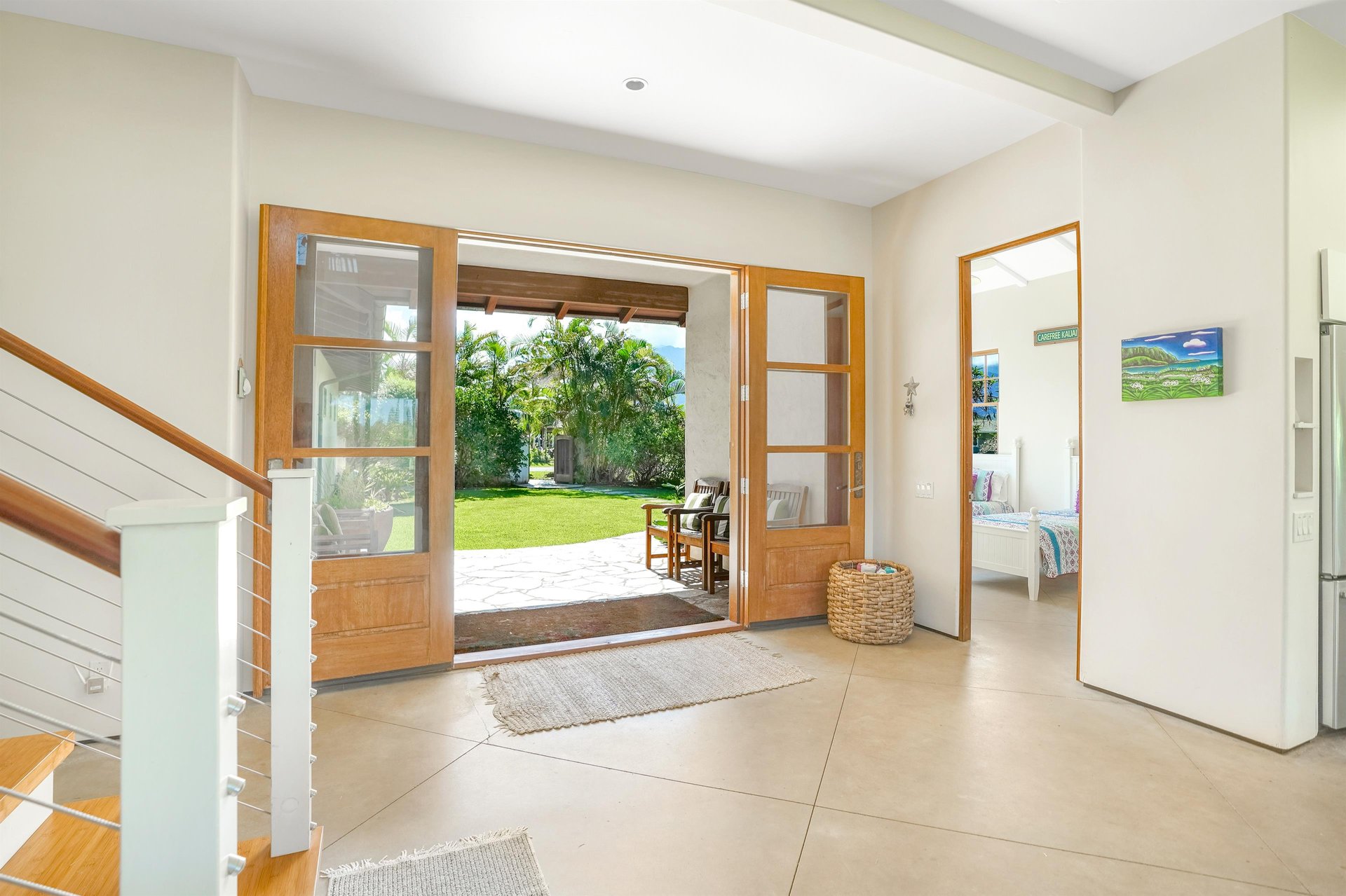 Honoiki Lane Hale 48