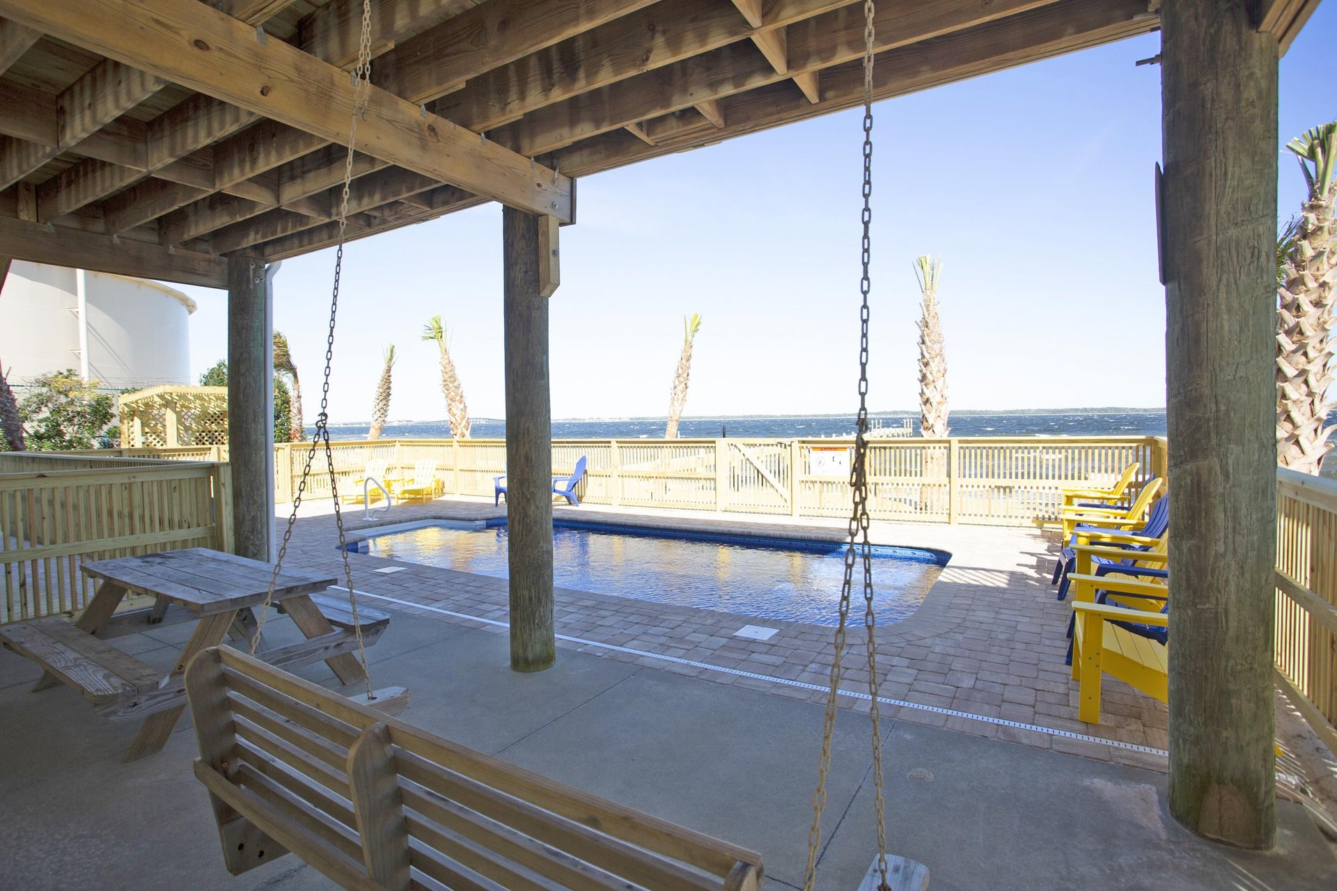 Via De Luna 109  Soundz Amazing 34