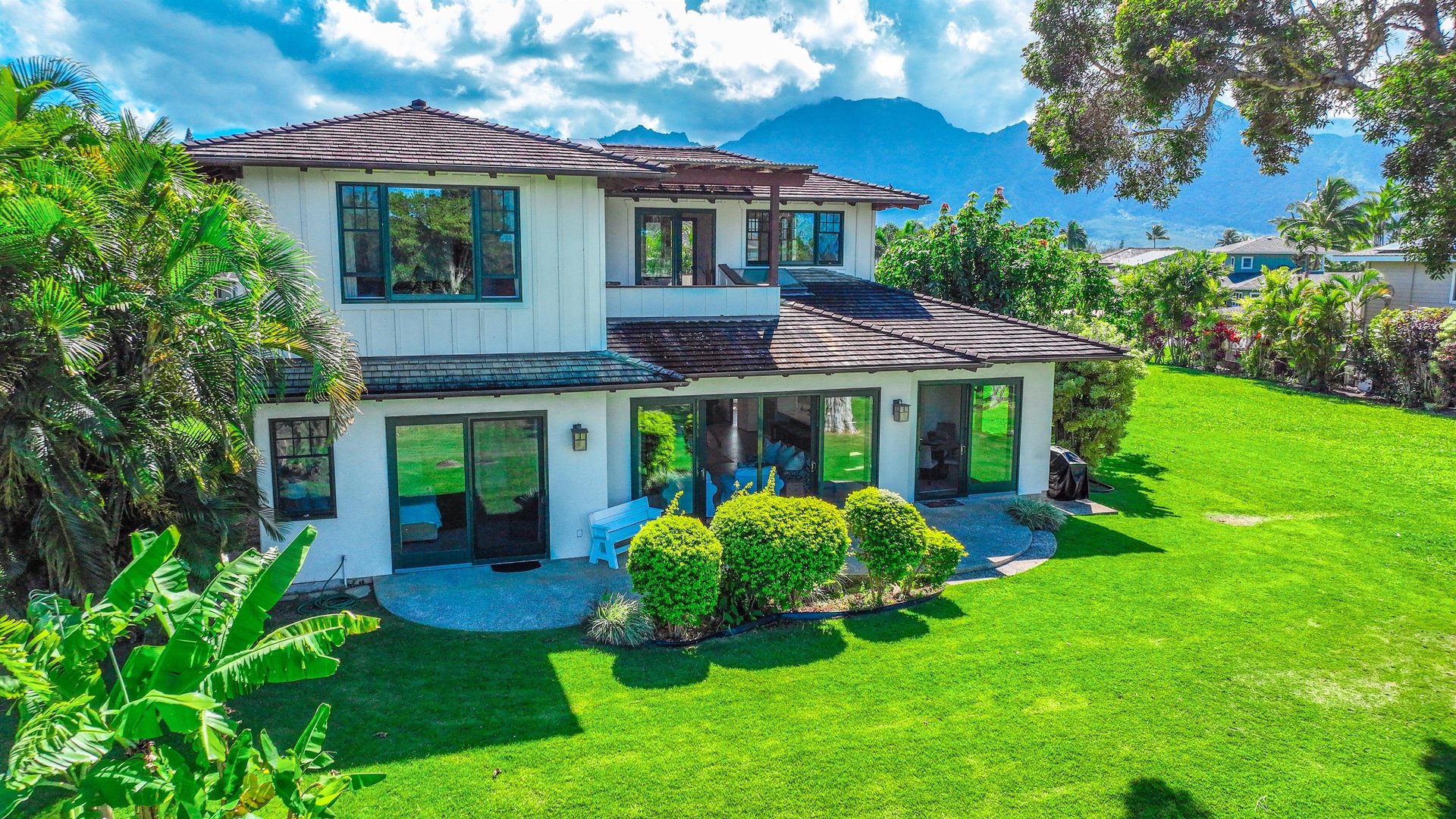 Honoiki Lane Hale 62