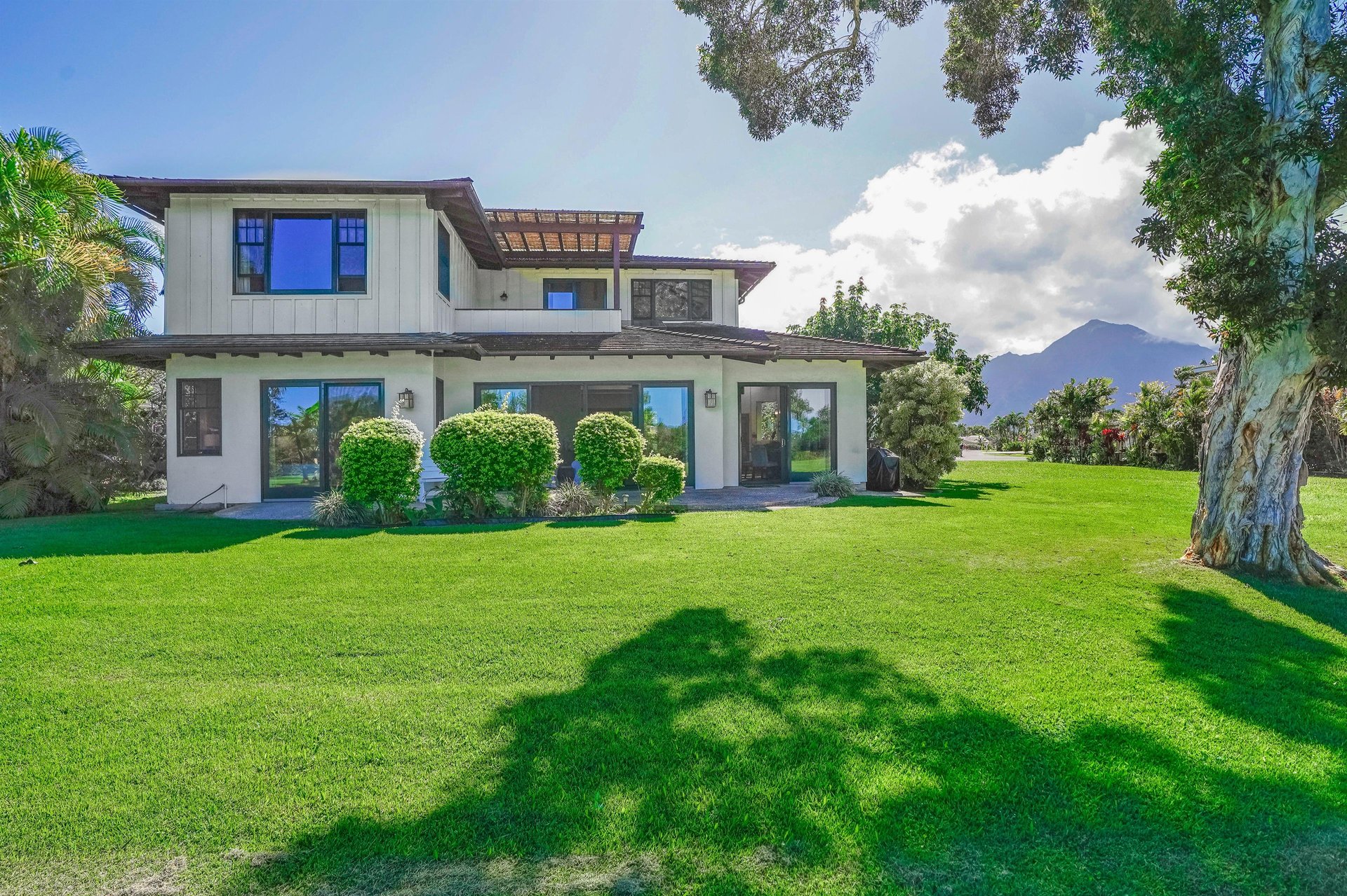 Honoiki Lane Hale 68