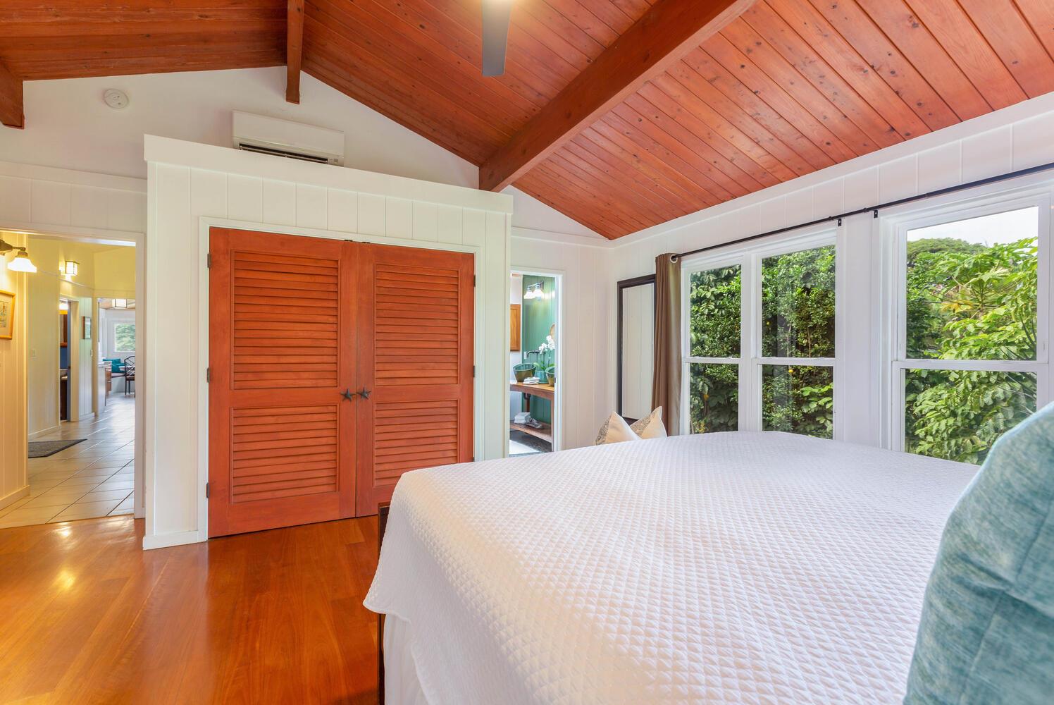 Hale Koolau Estate 11