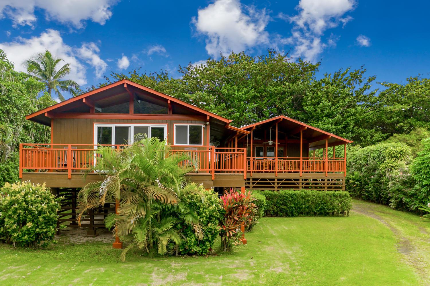 Hale Koolau Estate 40