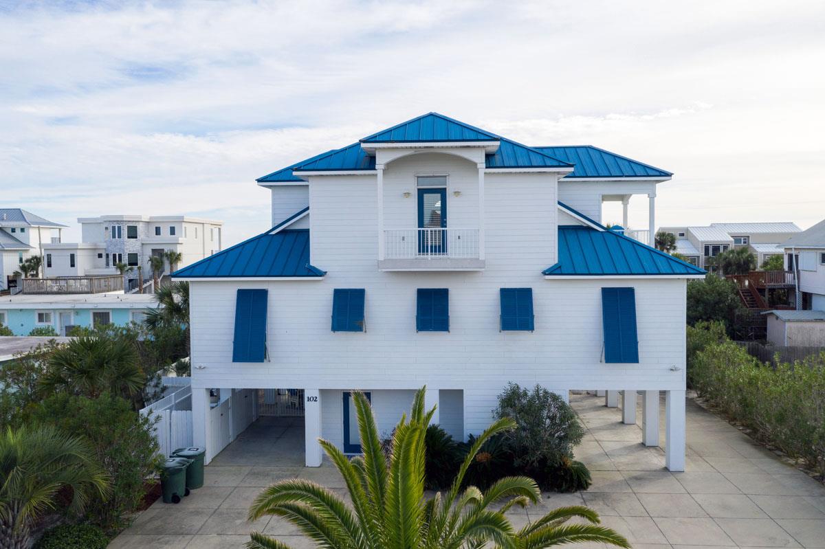 Maldonado 102  Bella Blue 34