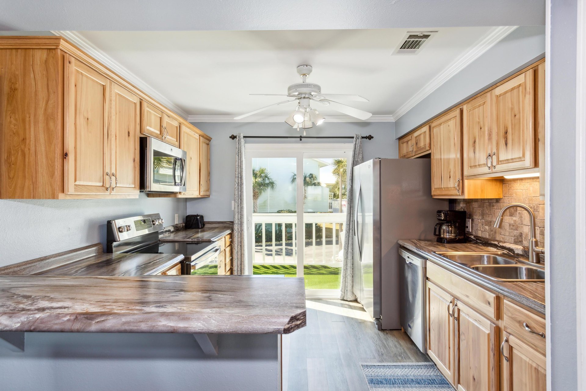 Sandcastle Beach Townhomes 18 NEW 10