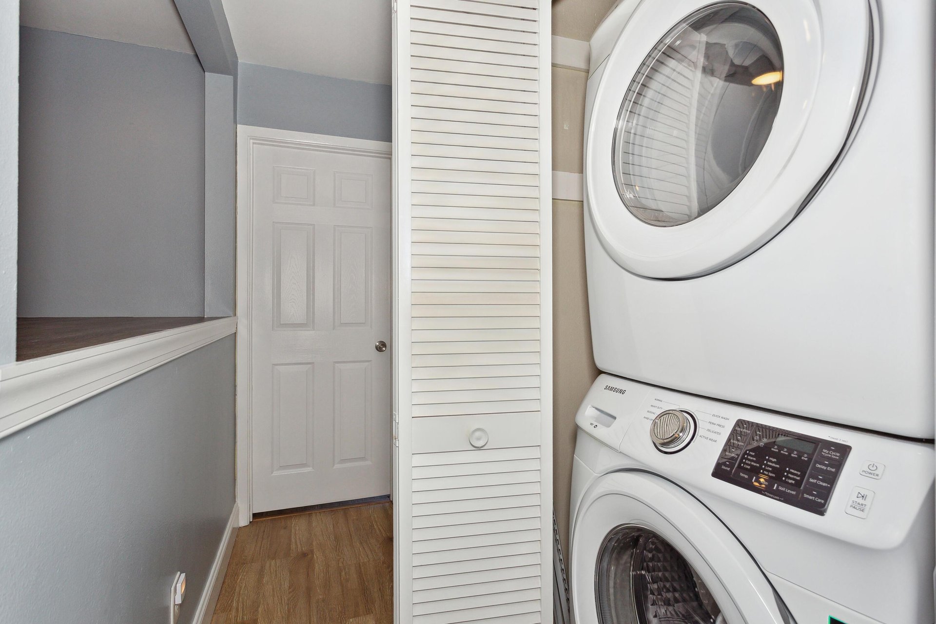 Sandcastle Beach Townhomes 18 NEW 24