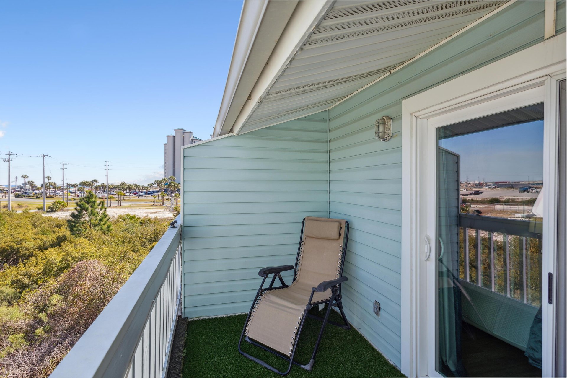 Sandcastle Beach Townhomes 18 NEW 32