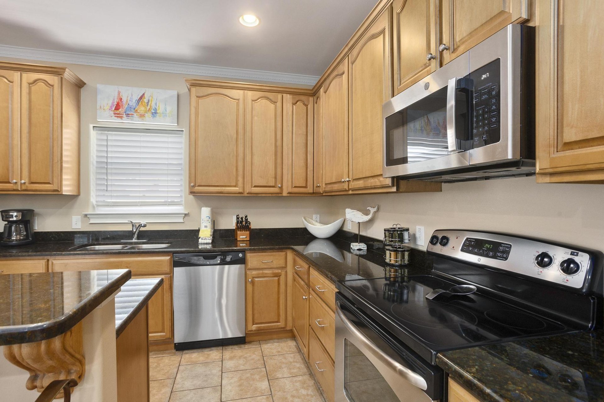 Via De Luna 1414  Beachy Keen 14