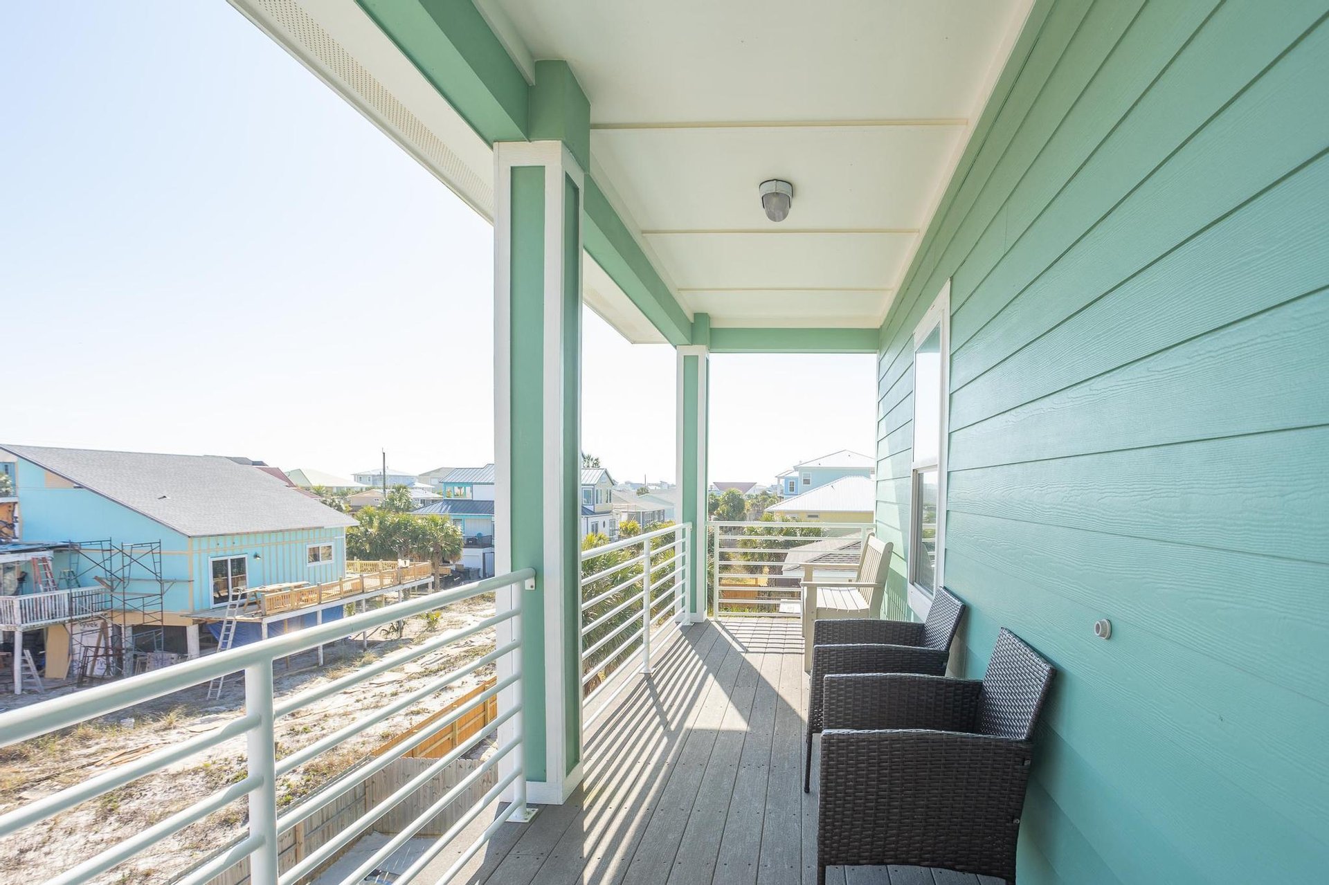 Via De Luna 1414  Beachy Keen 25