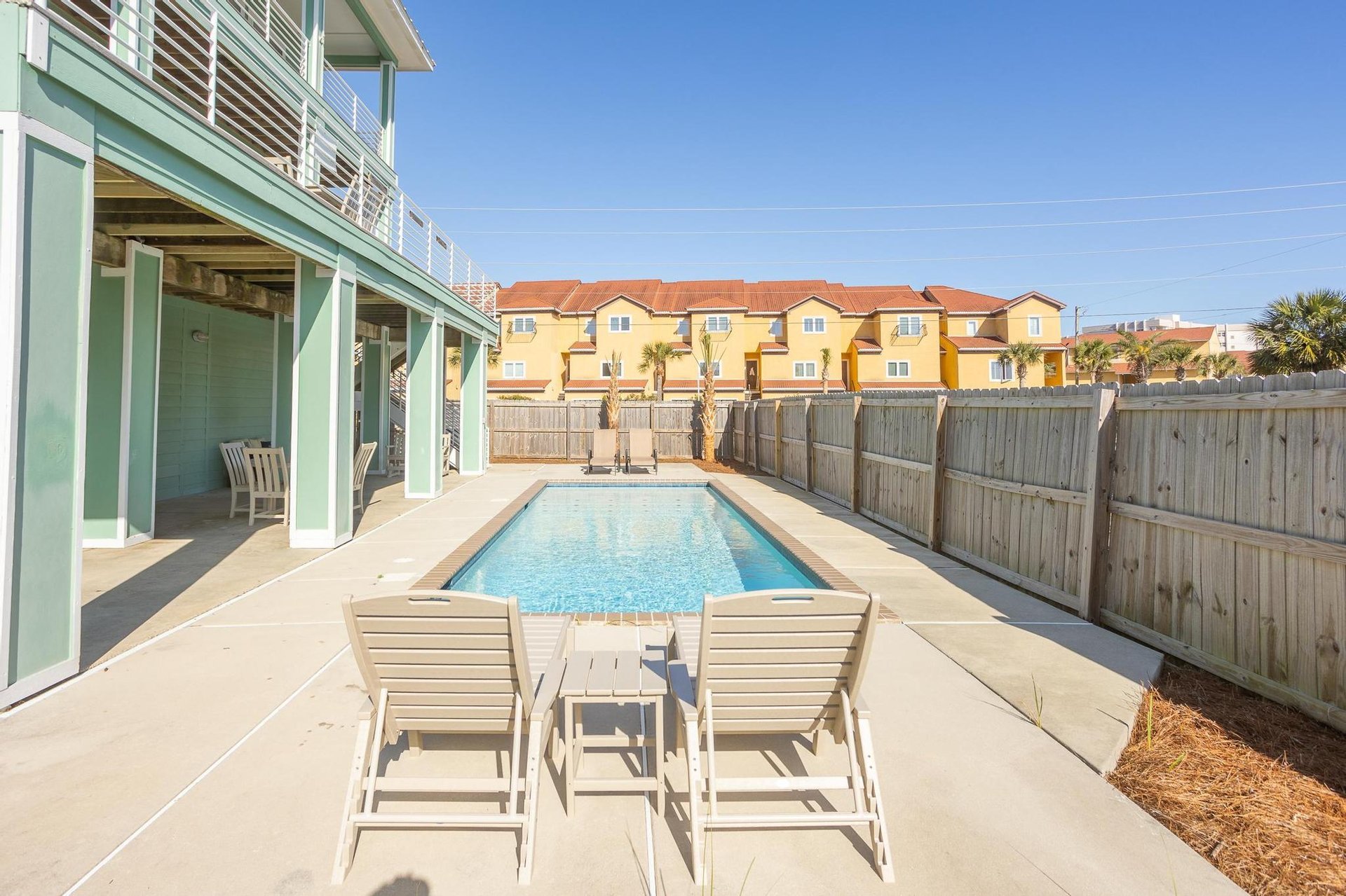 Via De Luna 1414  Beachy Keen 41