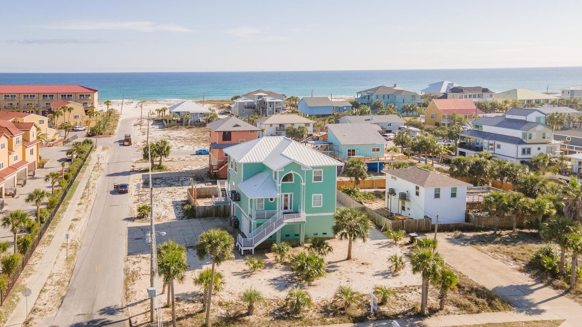 Via De Luna 1414  Beachy Keen 46