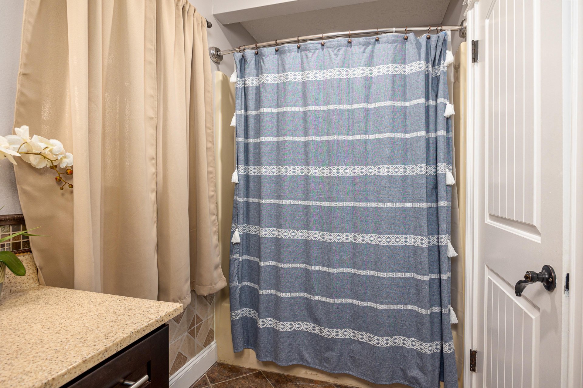 Shower at Hoop Dreams Lodge