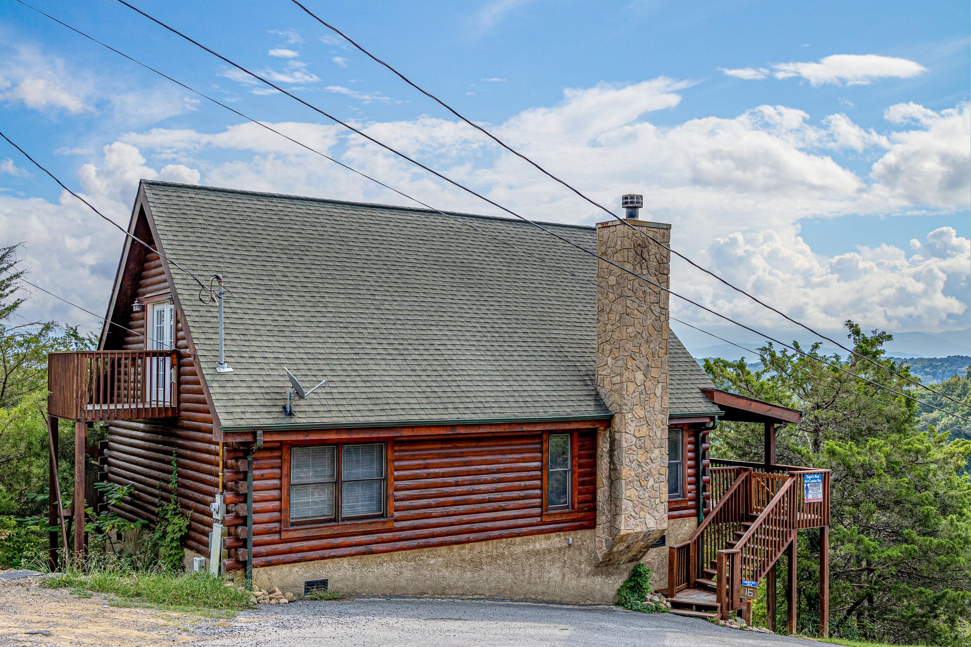 Exterior view at Eagles Nest, a 2bedroom cabin rental located in Sevierville