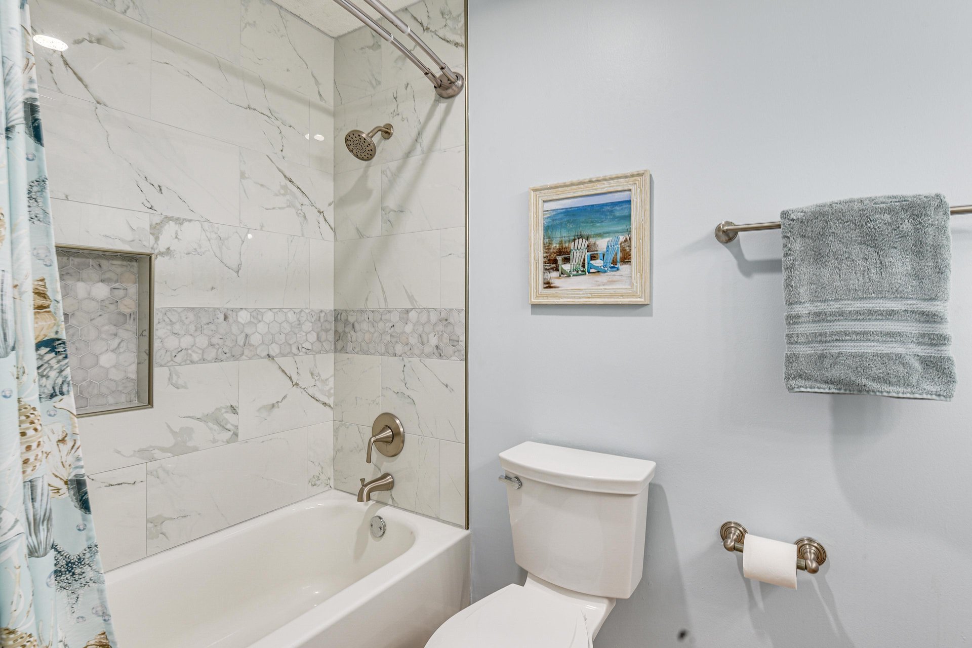 Guest Bathroom 1 Part 3  Upstairs