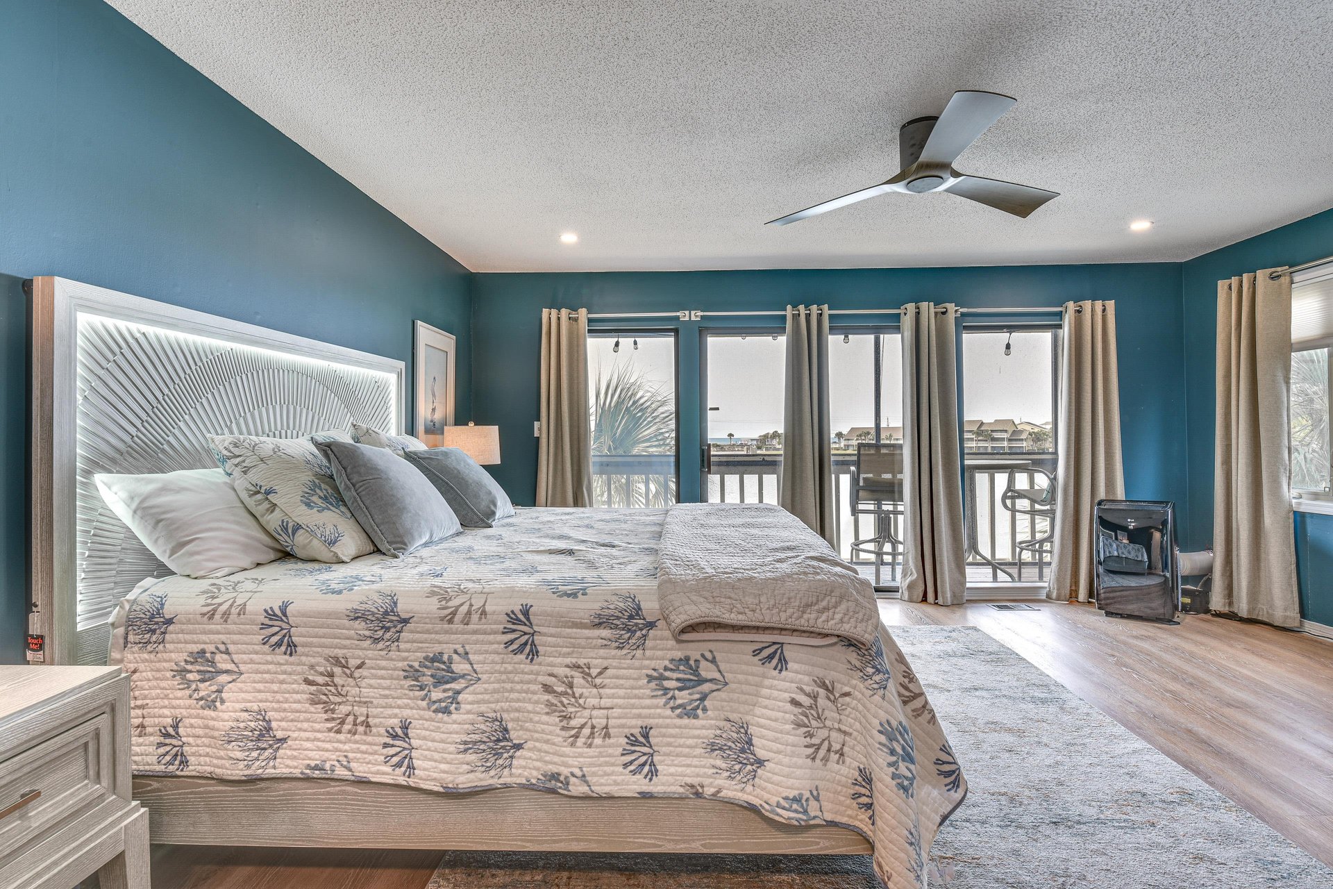 Master Bedroom 1 Part 3  Upstairs