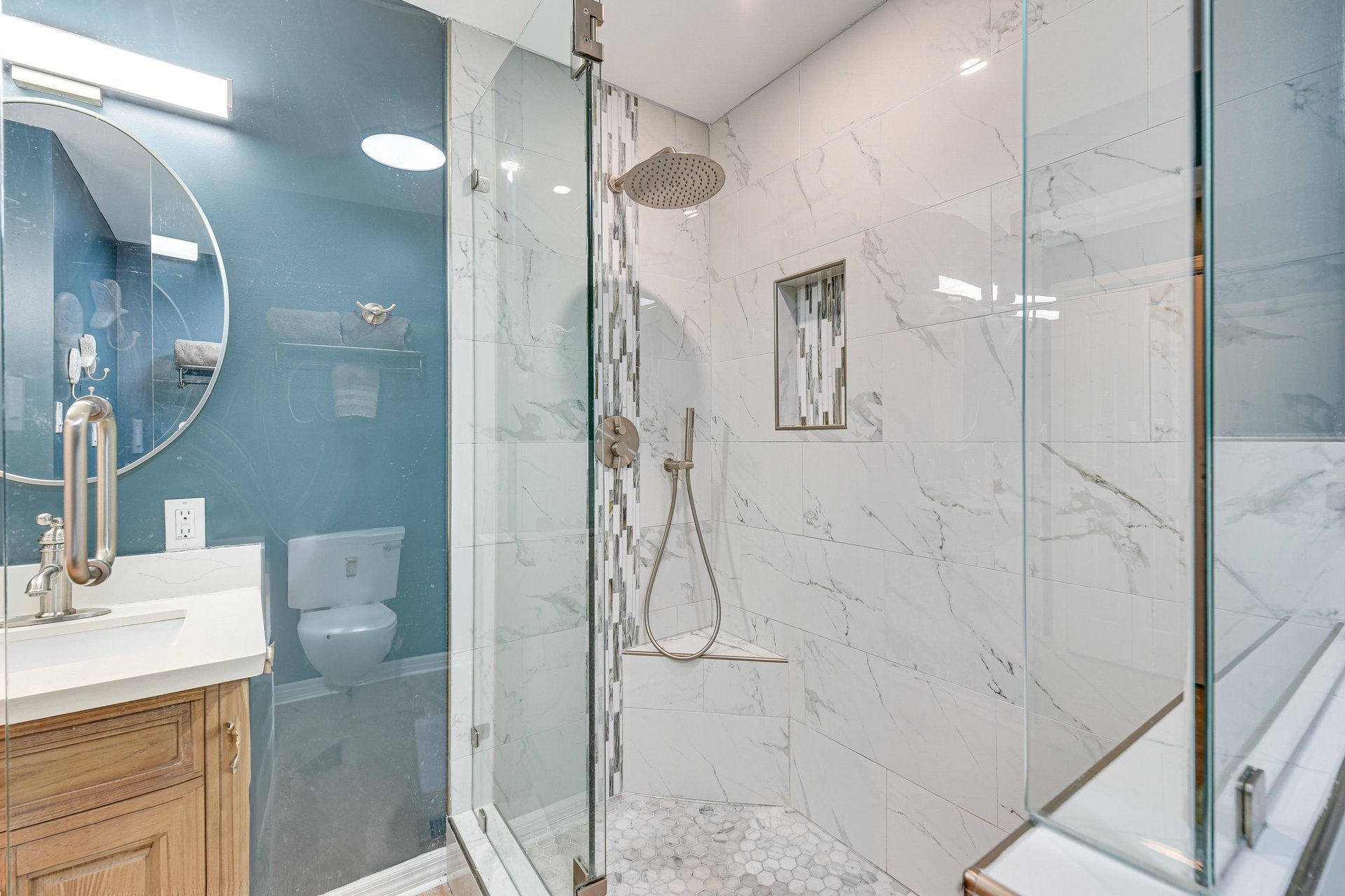 Master Bathroom 1 Part 5  Upstairs