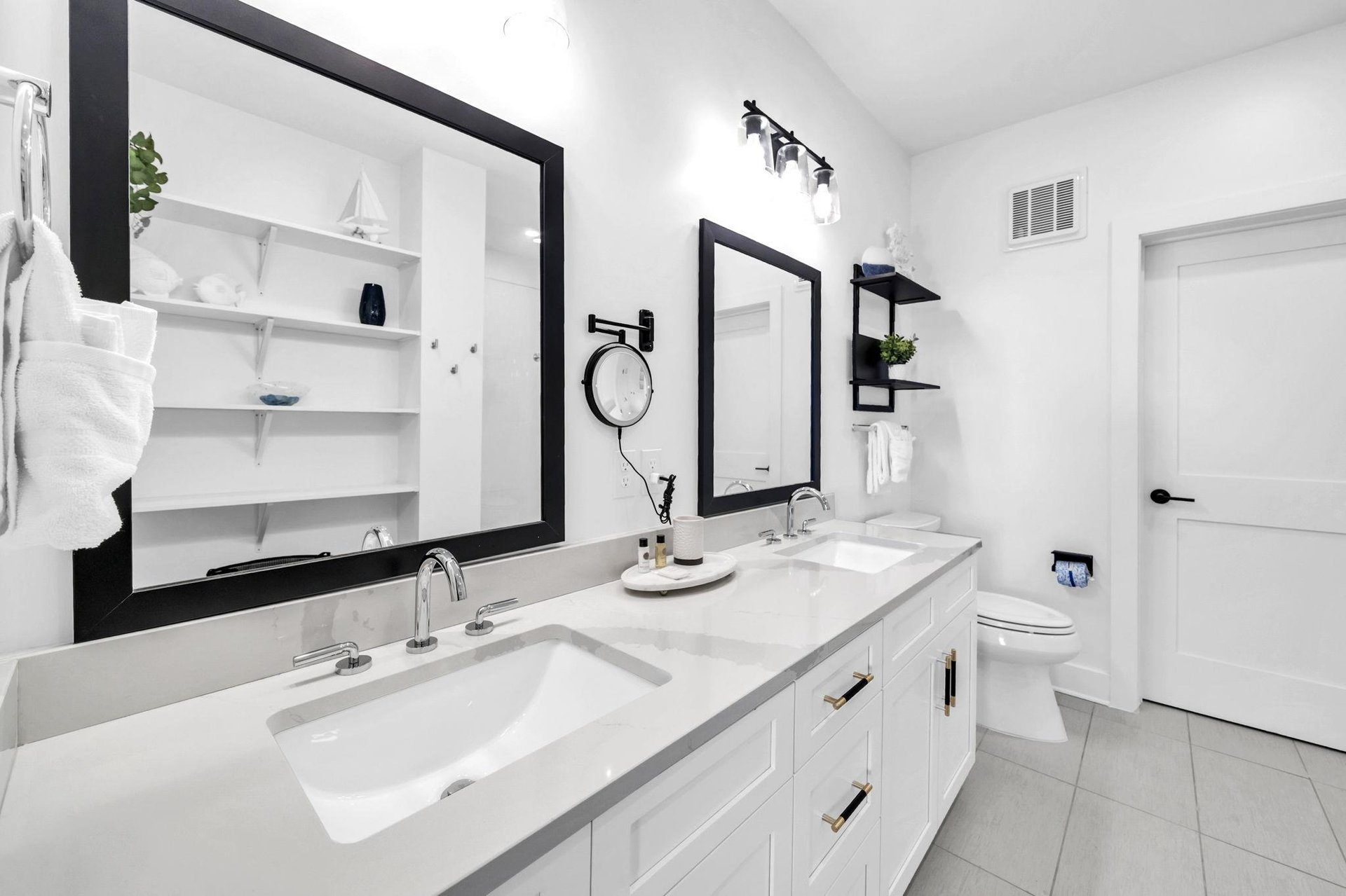 Master Bathroom 1 Part 1