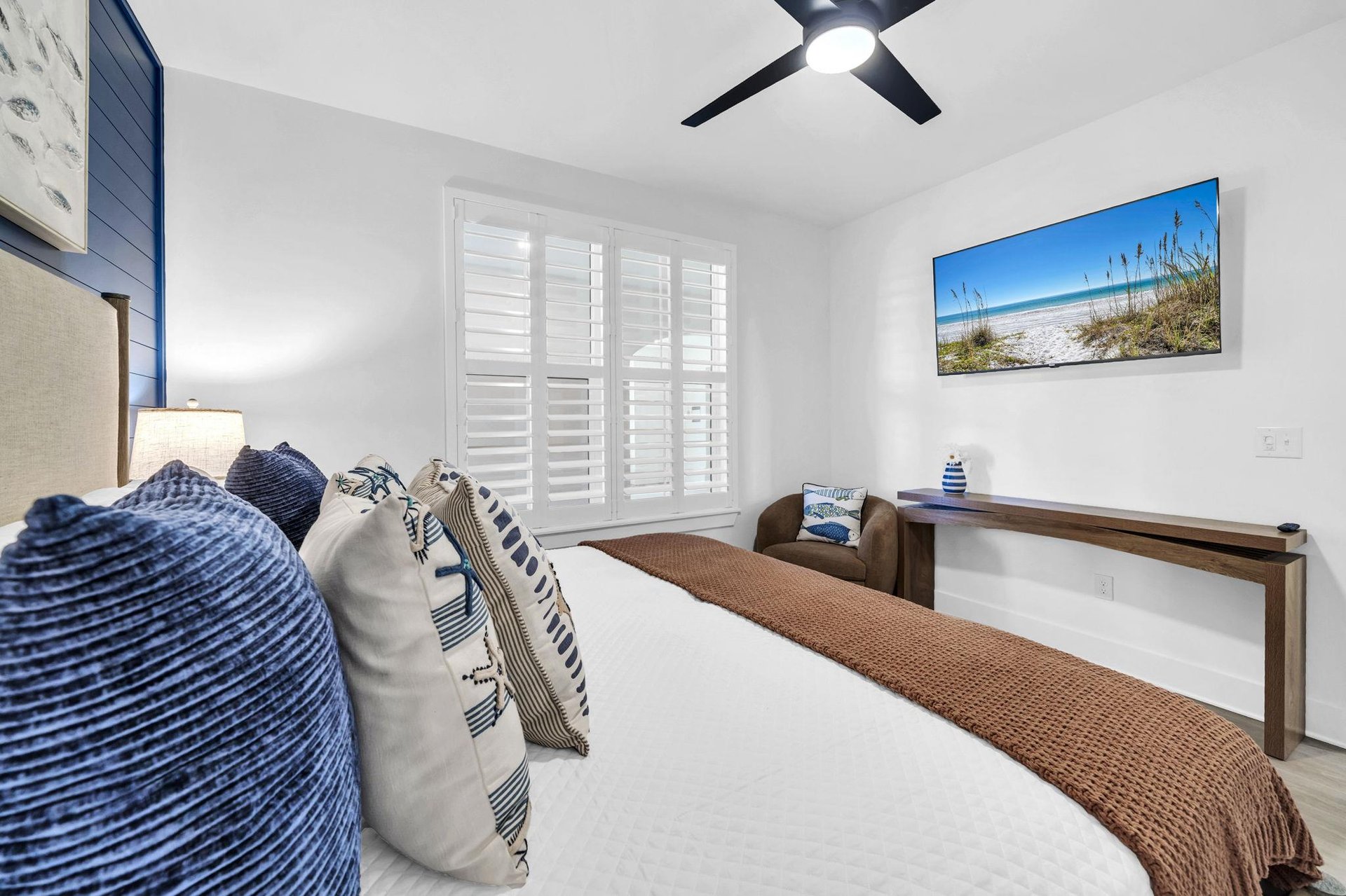 Guest Bedroom 1 Part 2