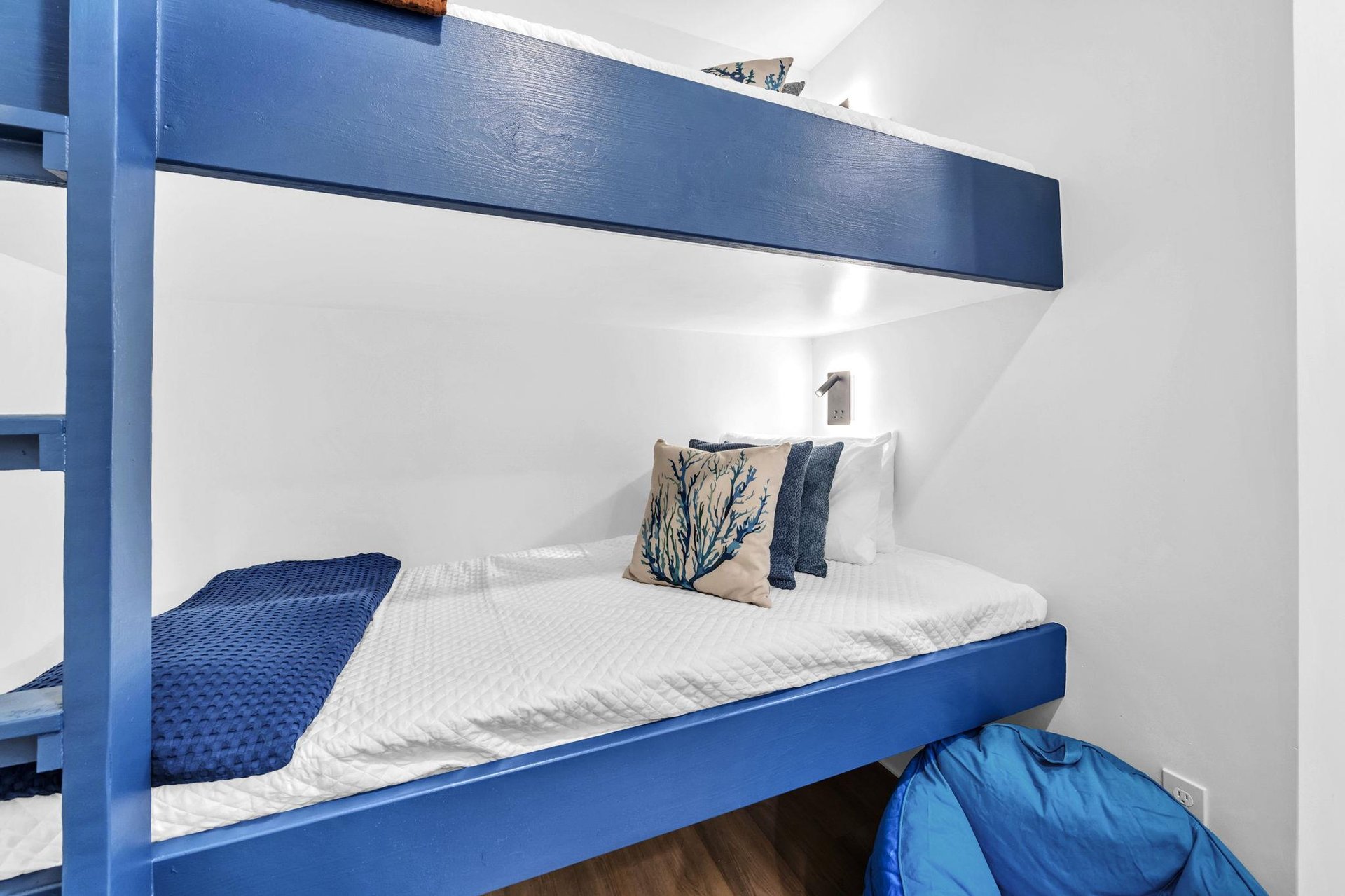 Hallway Bunk Cove 1 Part 2