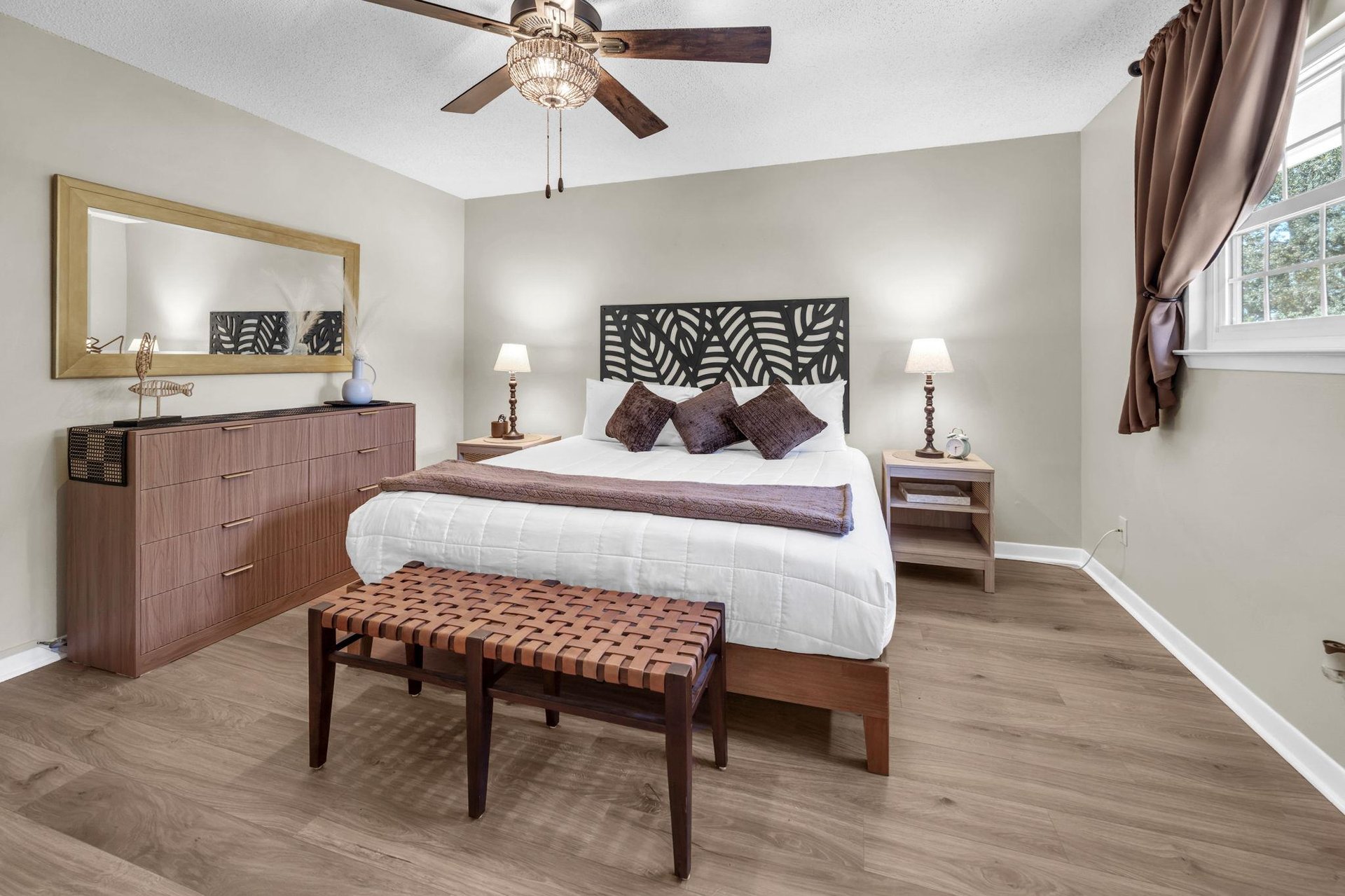 Master Bedroom 1 Part 1