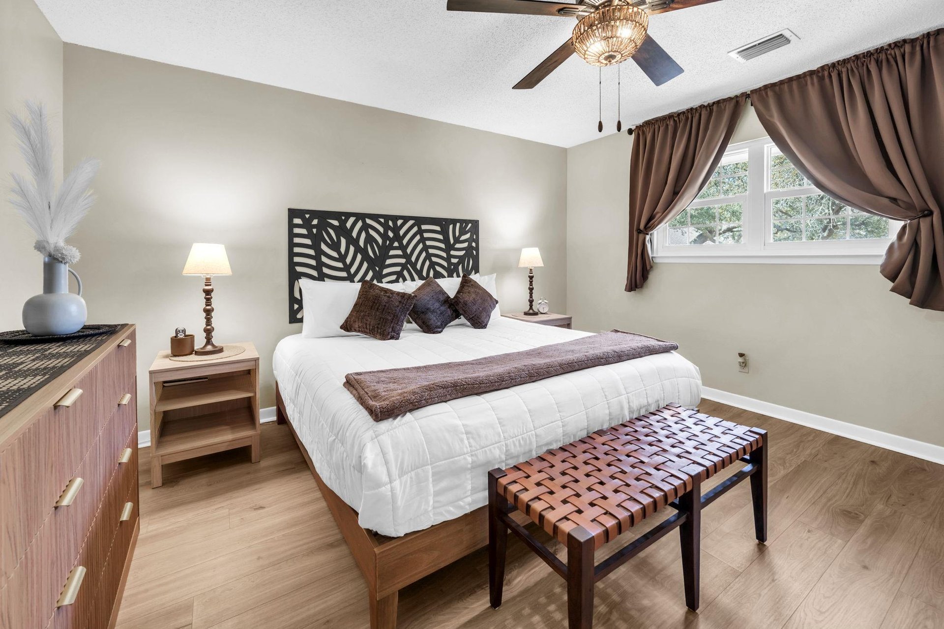 Master Bedroom 1 Part 2
