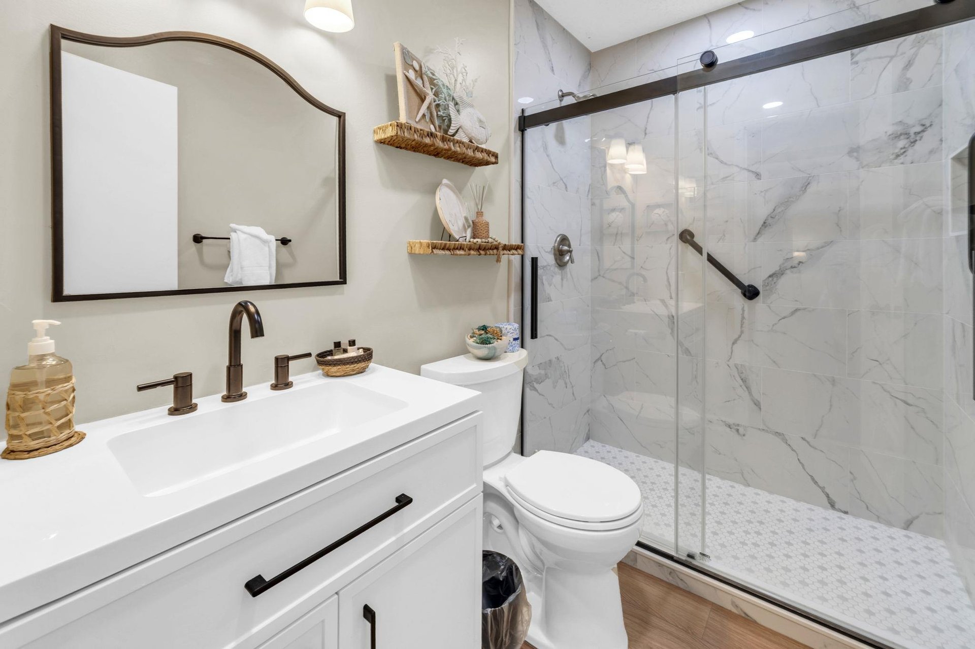 Master Bathroom 1 Part 1