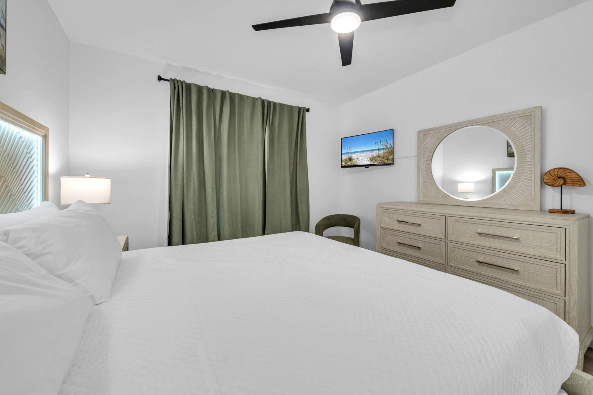 Master Bedroom 1 Part 2