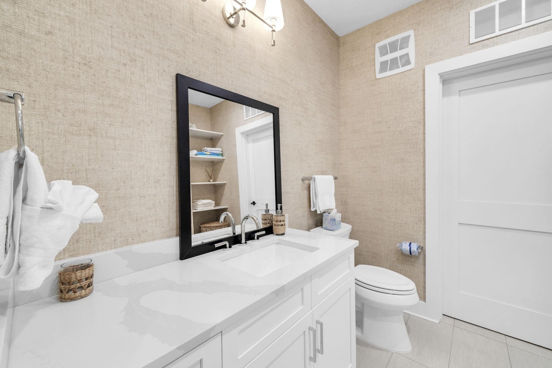 Master Bathroom 1 Part 1