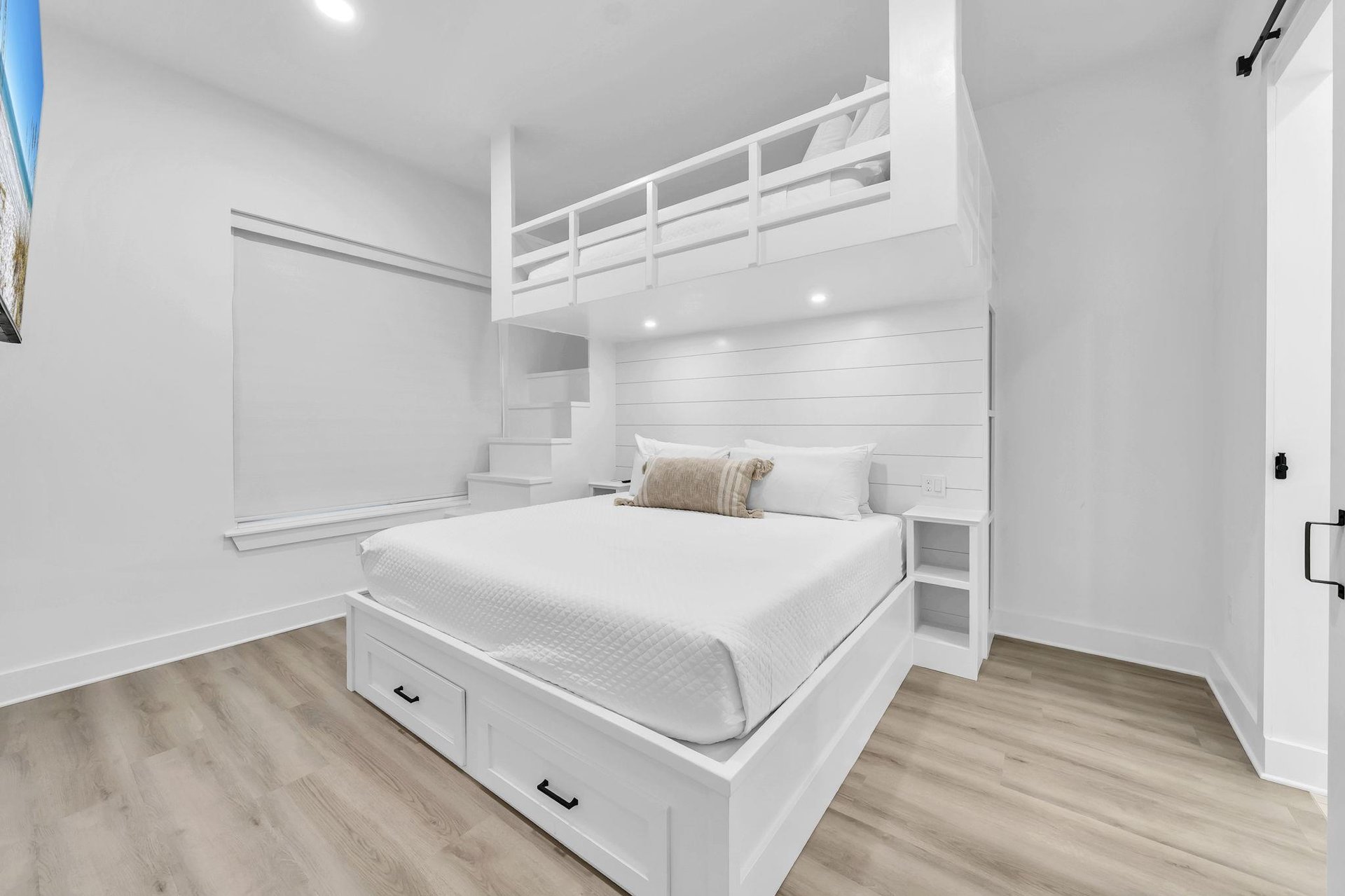 Master Bedroom 1 Part 1