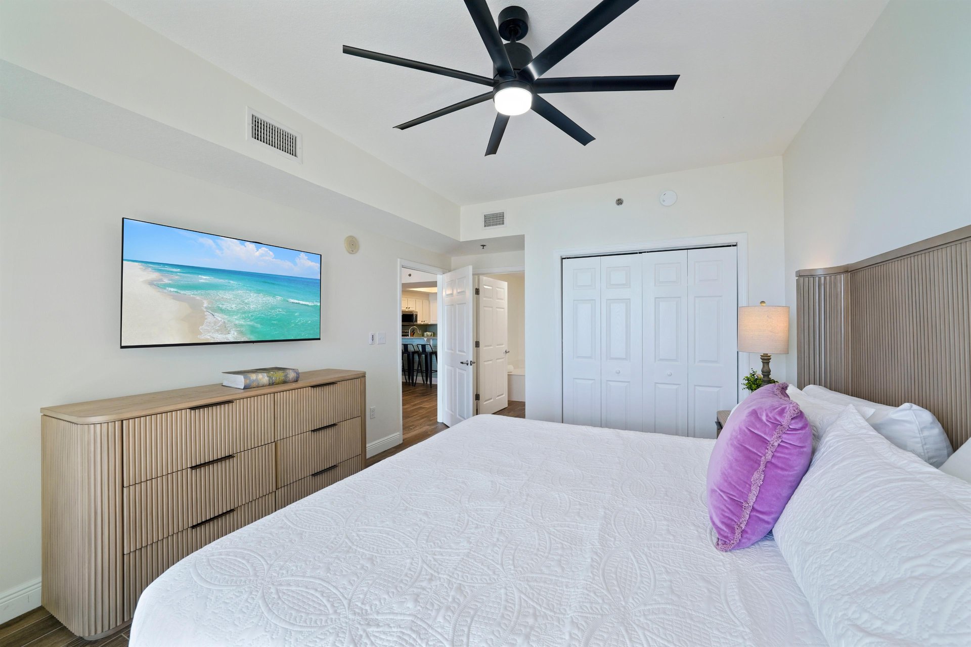 Master Bedroom 1 Part 3