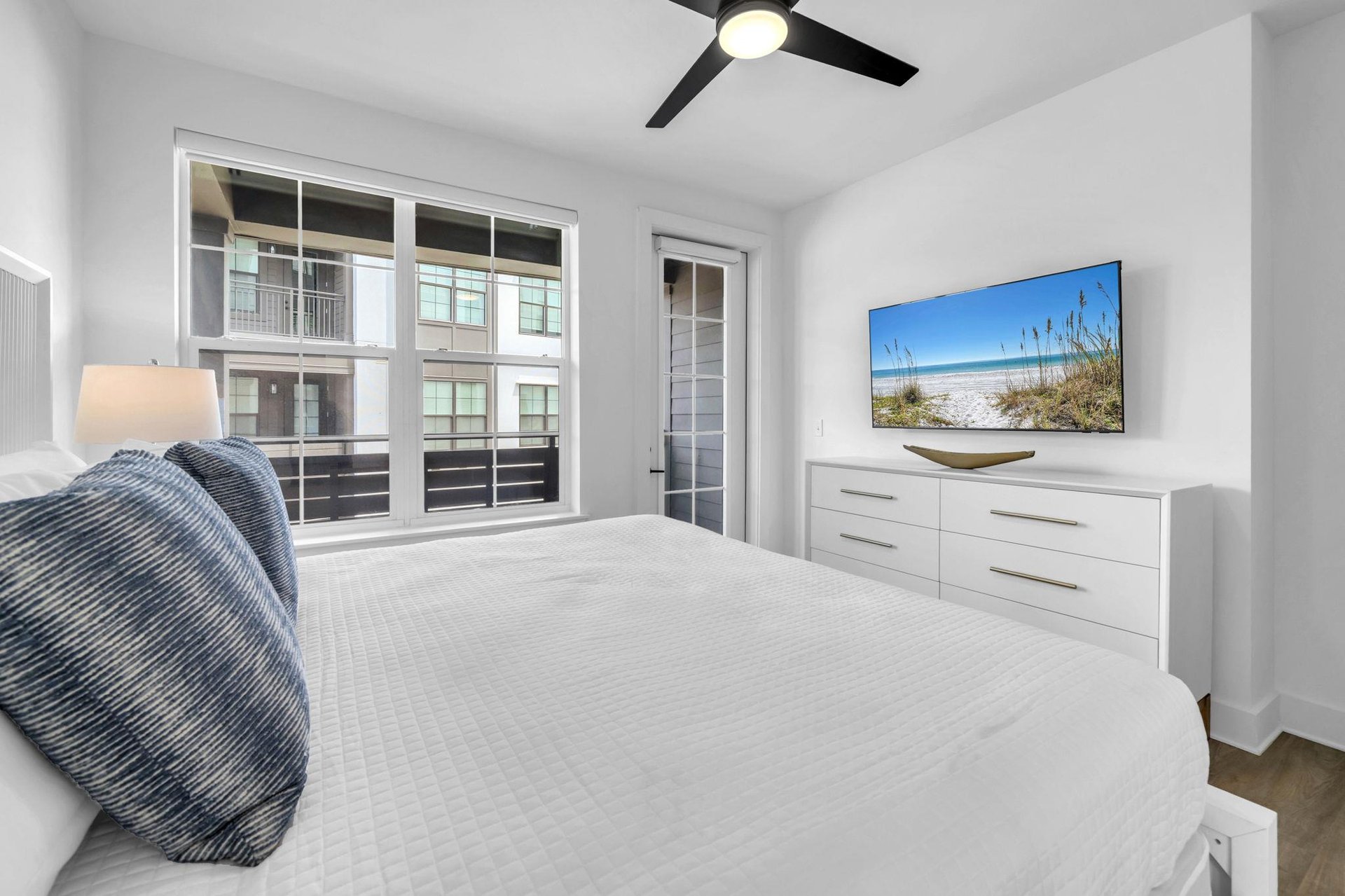 Guest Bedroom 1 Part 2