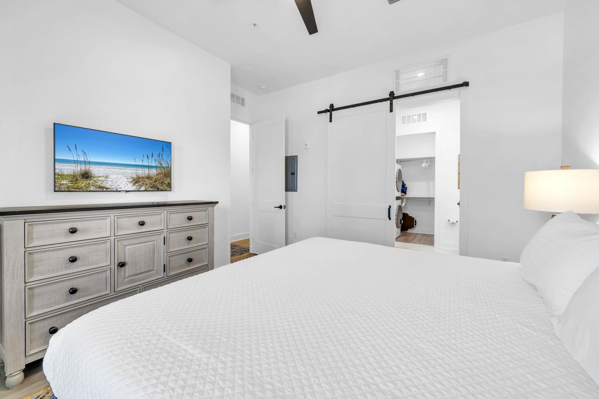 Master Bedroom1 Part 2