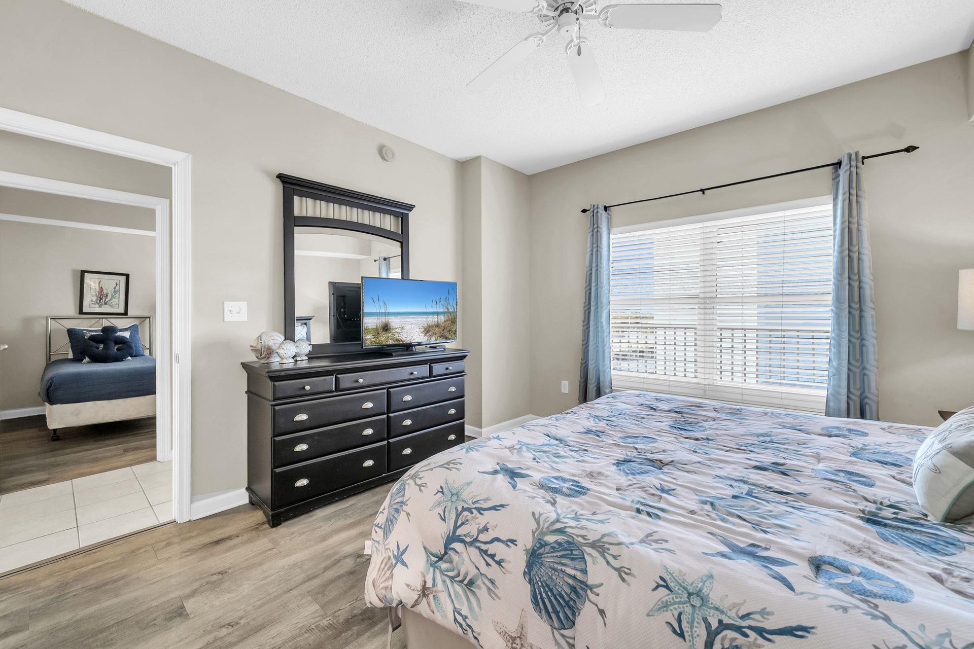 Master Bedroom 1 Part 2